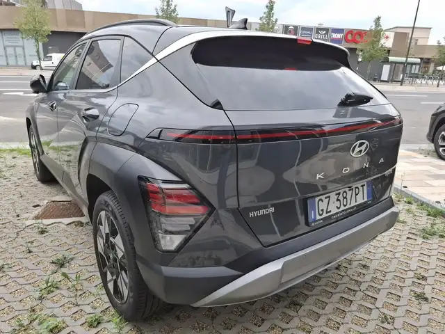 Hyundai Kona view 12