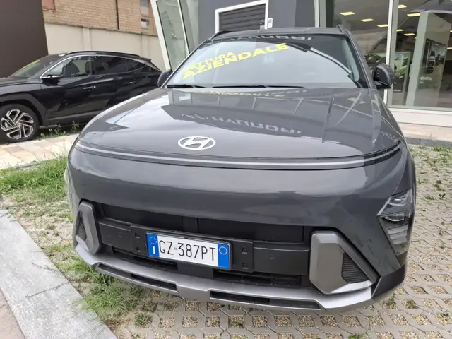 Hyundai Kona view 4
