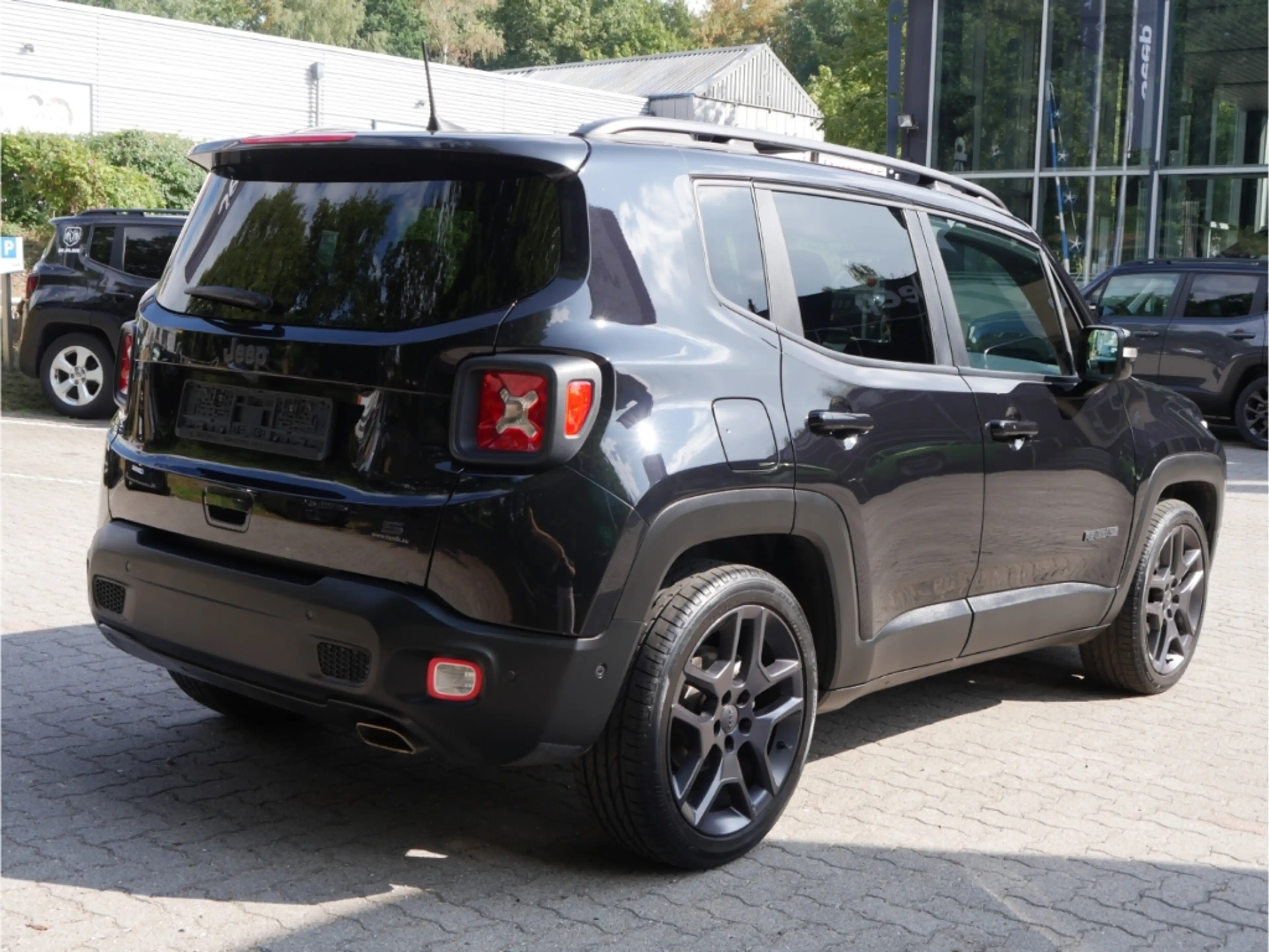 Jeep Renegade S FWD — photo 5