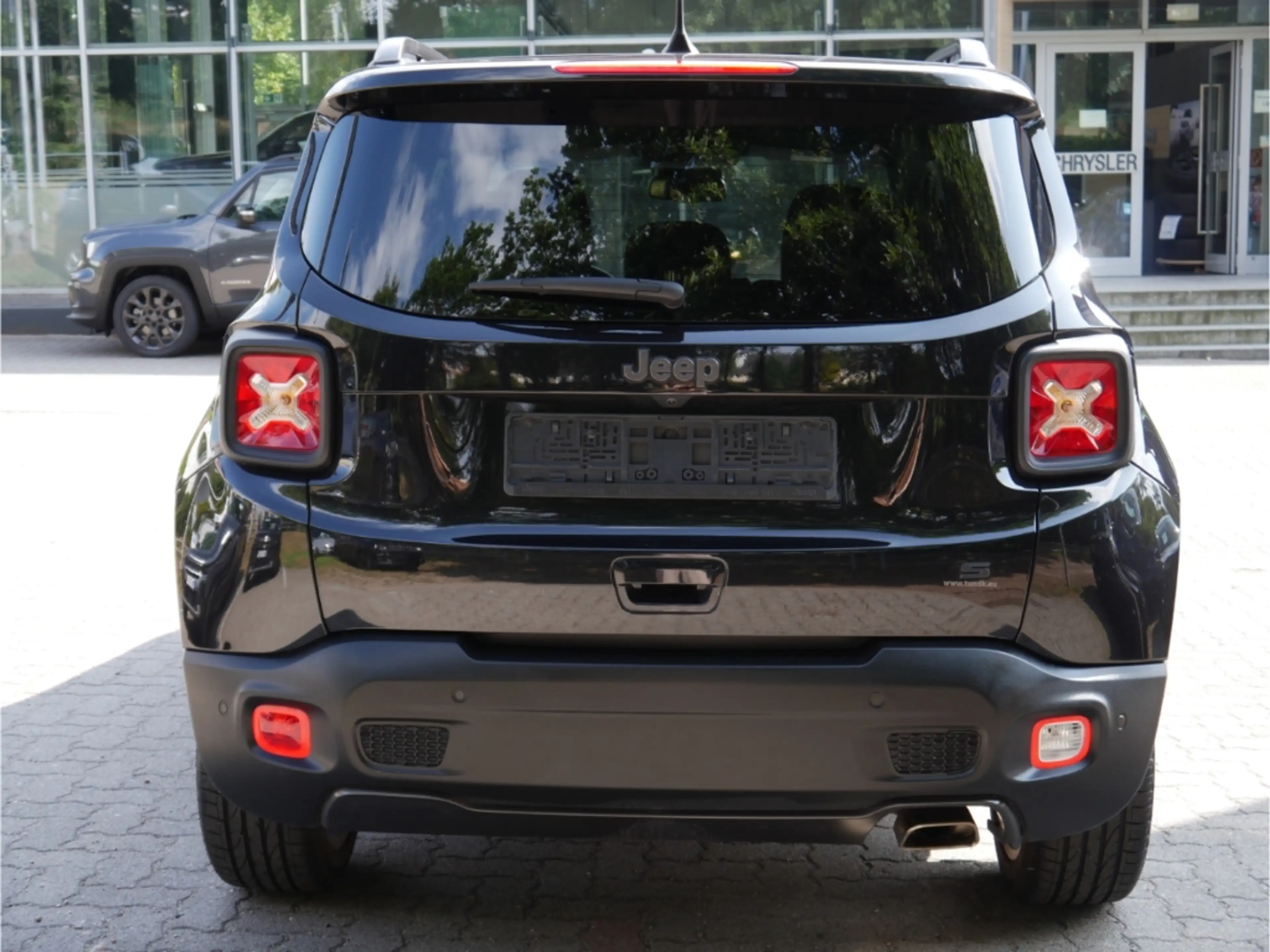 Jeep Renegade S FWD — photo 6