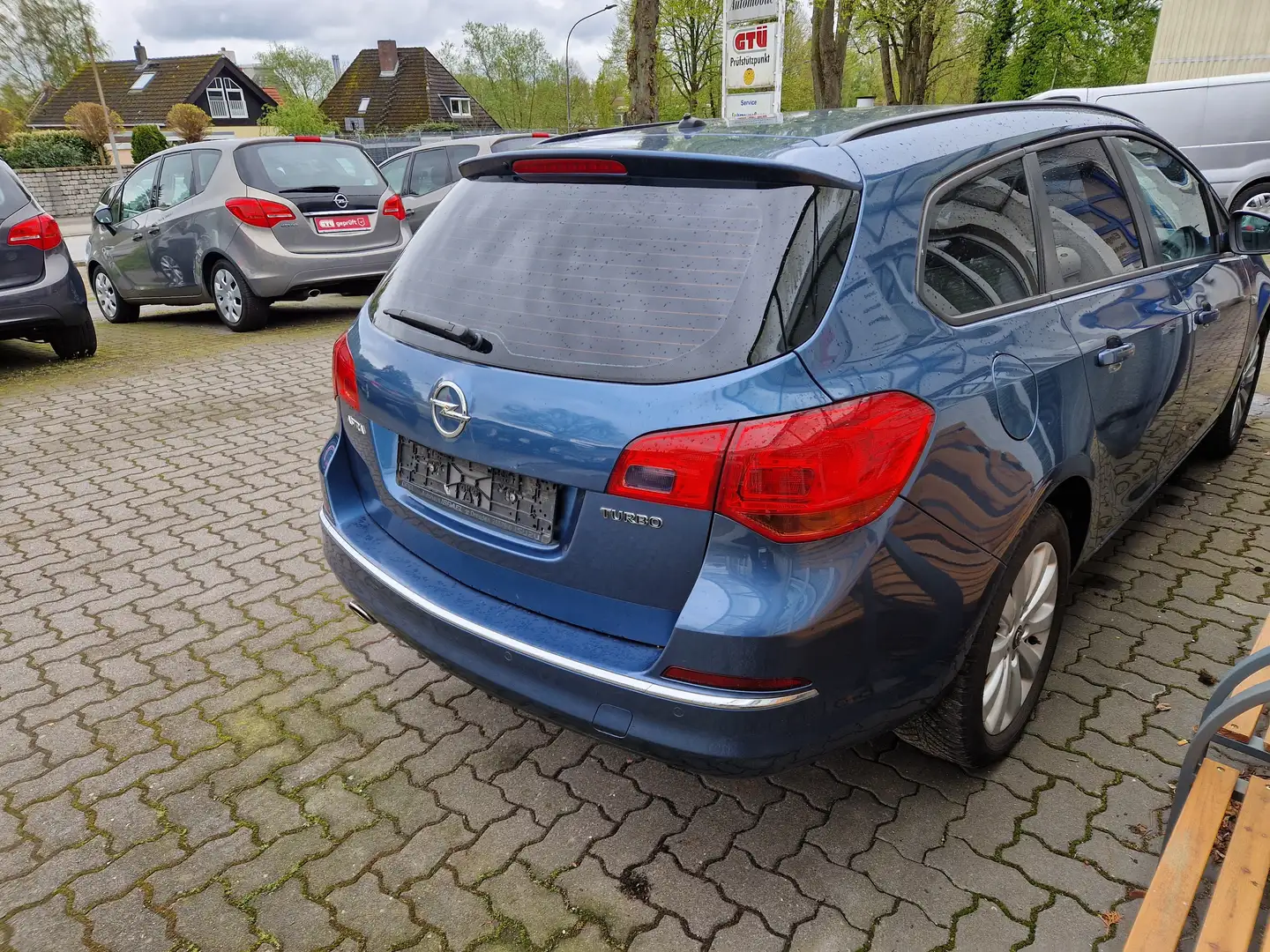 Opel Astra 1.6 ECOTEC DI Turbo Sports Tourer Automatik Style Bleu - 2