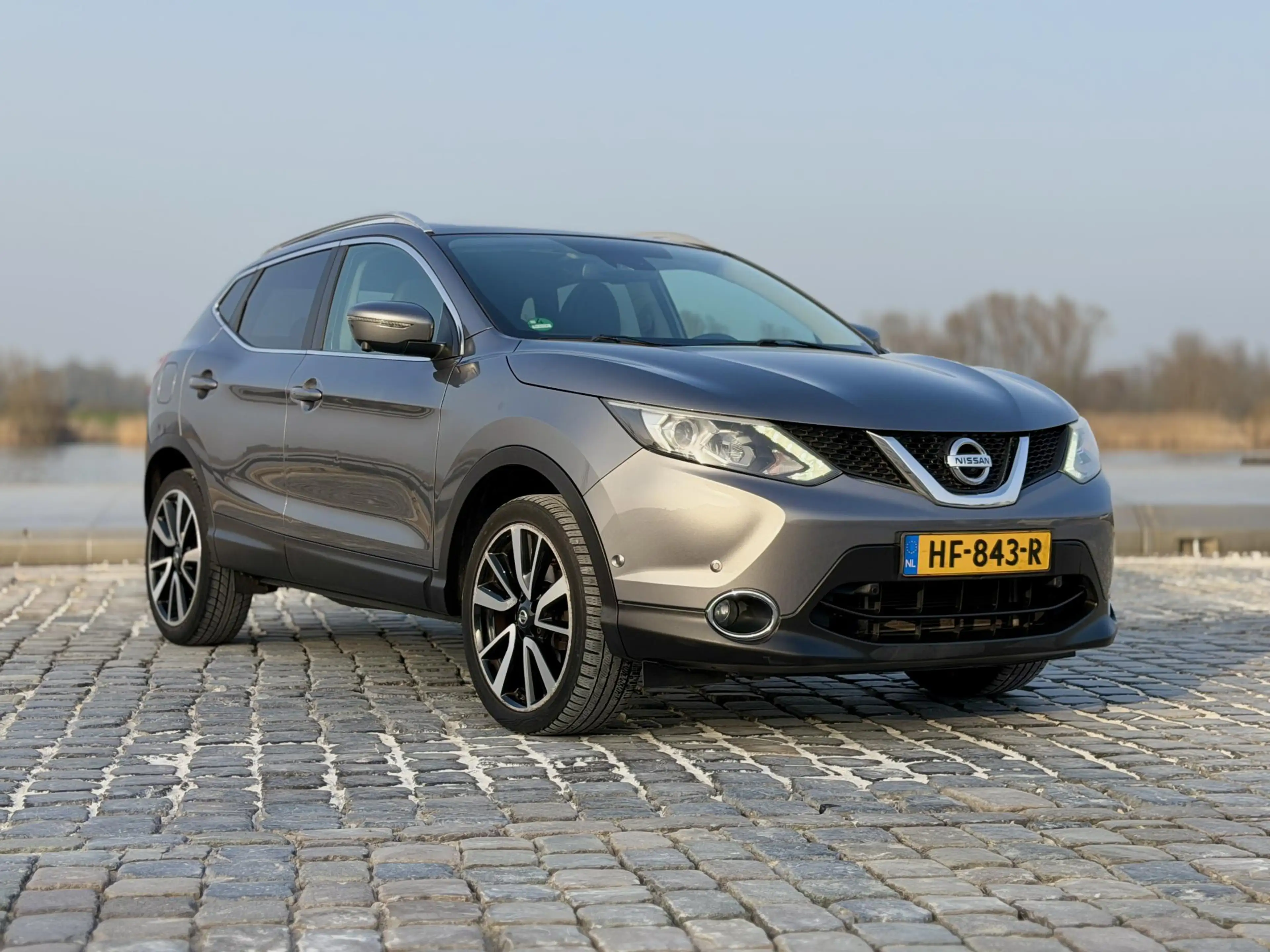 Nissan Qashqai 1.2 Tekna|Pano|Trekhaak|Stoelverwarming|360cam — photo 3