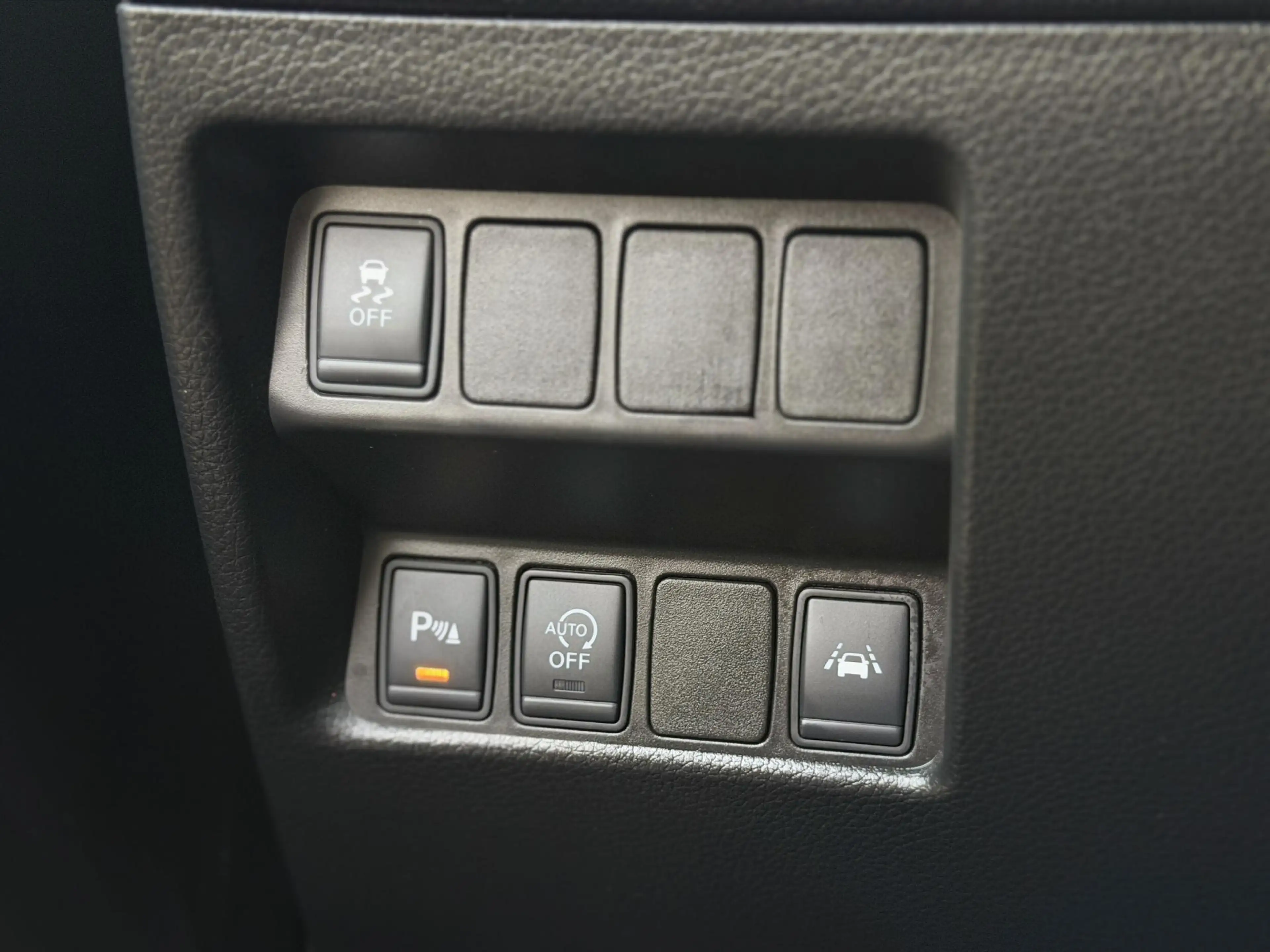 Nissan Qashqai 1.2 Tekna|Pano|Trekhaak|Stoelverwarming|360cam — photo 24