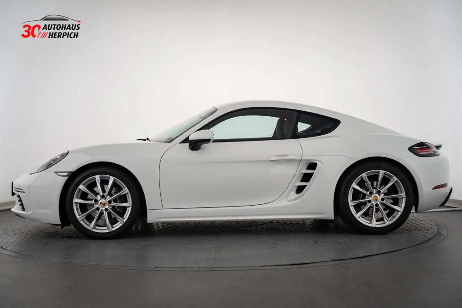 Porsche Cayman PDK Chrono PASM ACC SWA Sitzbelüftung PCM Weiß - 2