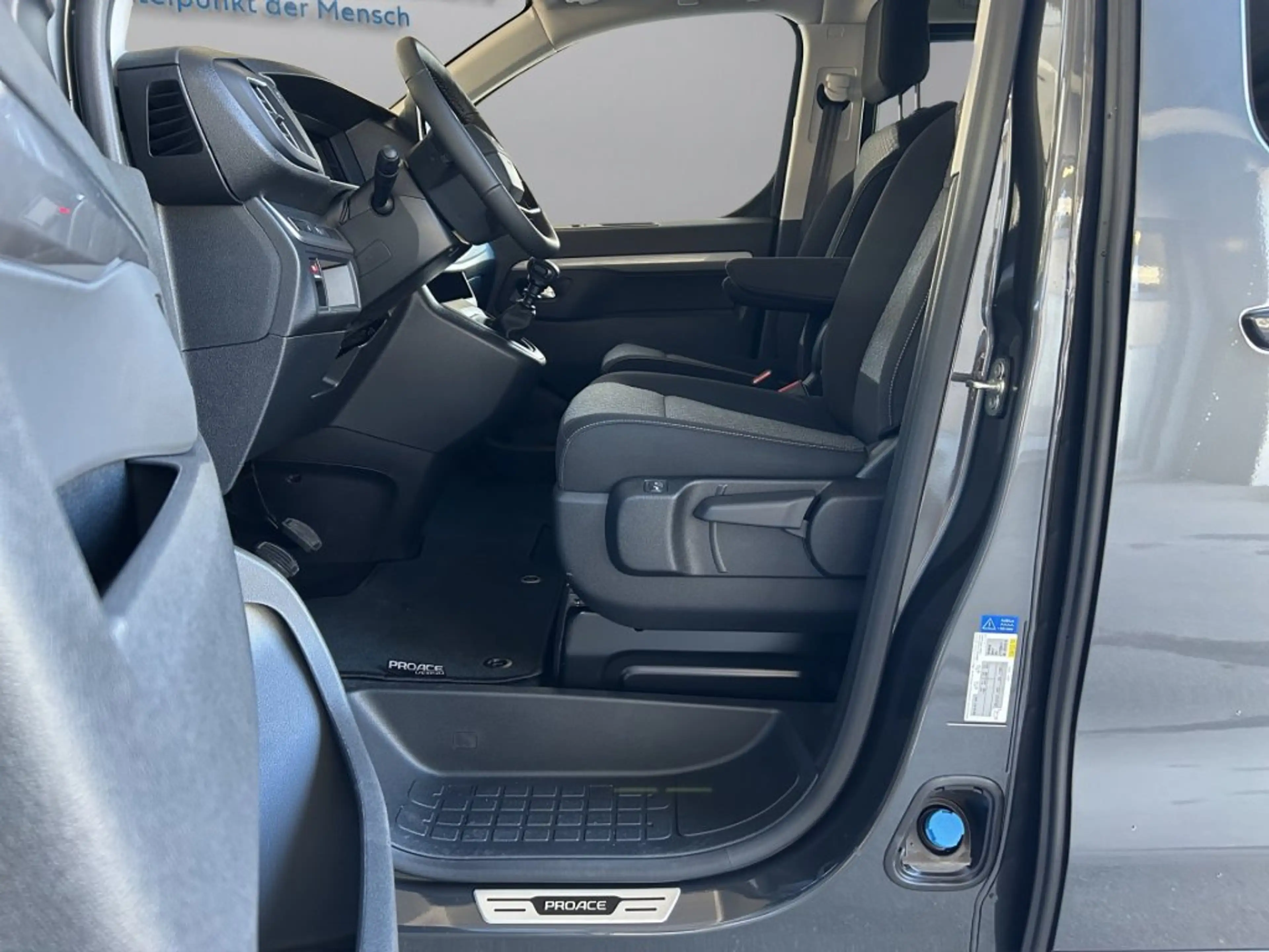 Toyota Proace Verso 2,2 D 150 L1 Teamplayer — photo 11