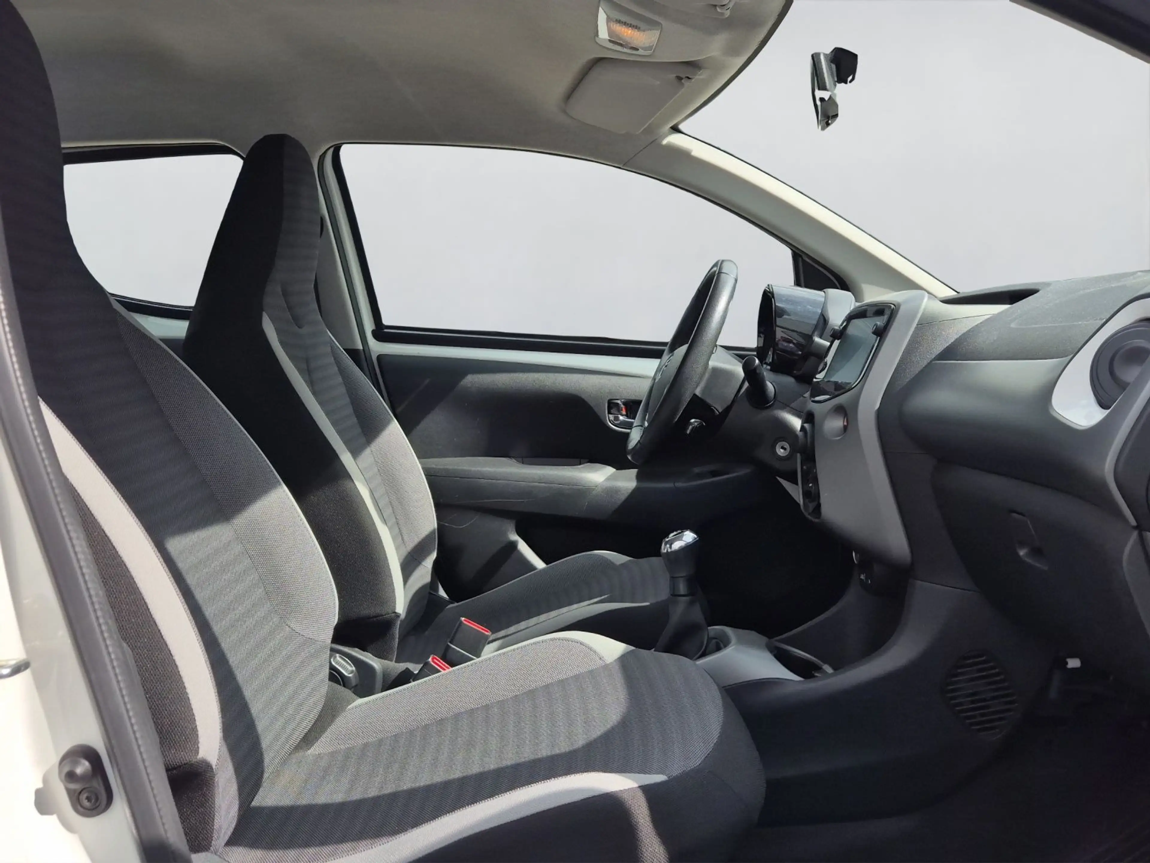 Toyota Aygo Team 1.0 *KAMERA*BLUETOOTH*8-FACH*CARPLAY* — photo 7