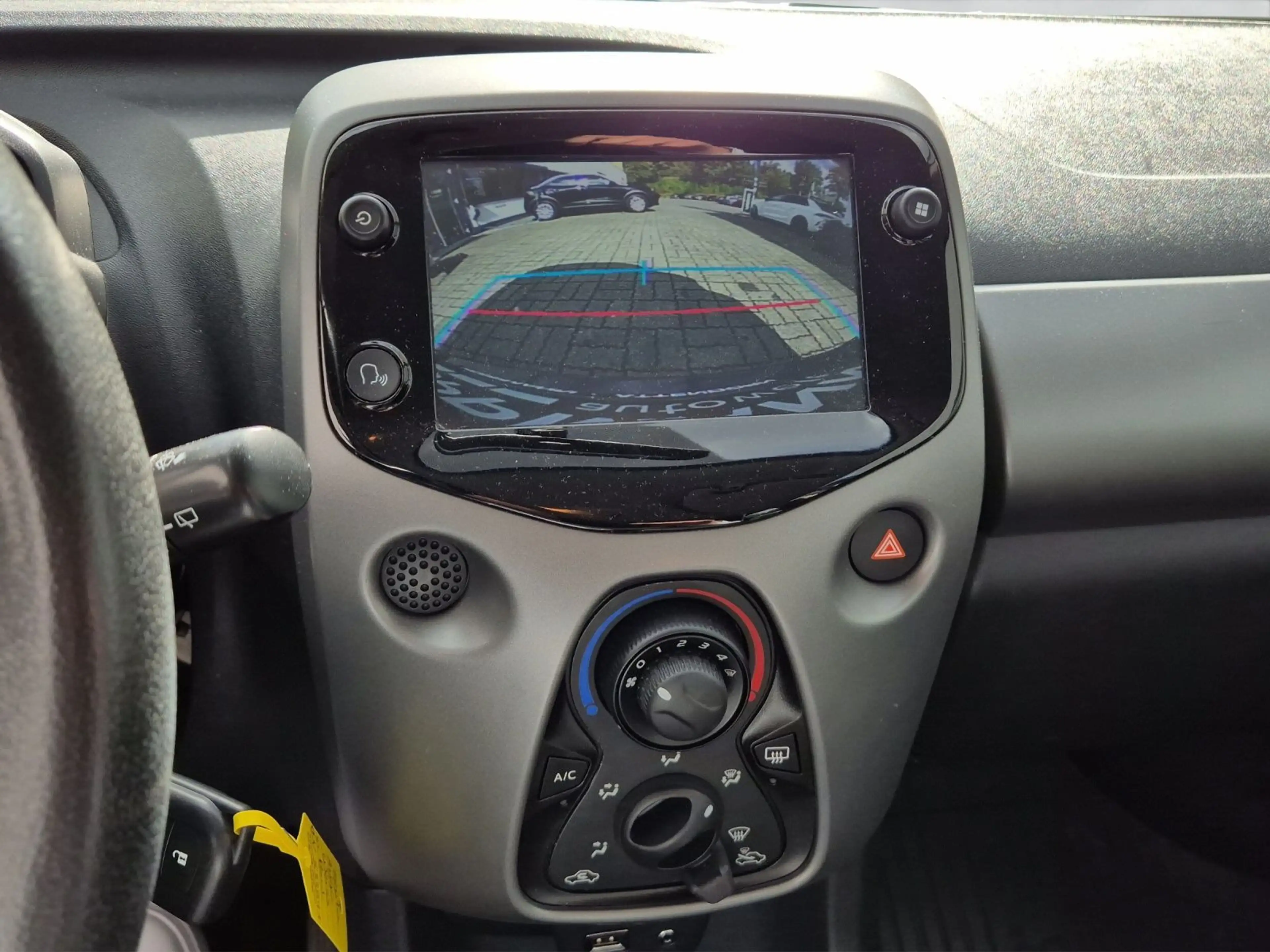 Toyota Aygo Team 1.0 *KAMERA*BLUETOOTH*8-FACH*CARPLAY* — photo 12