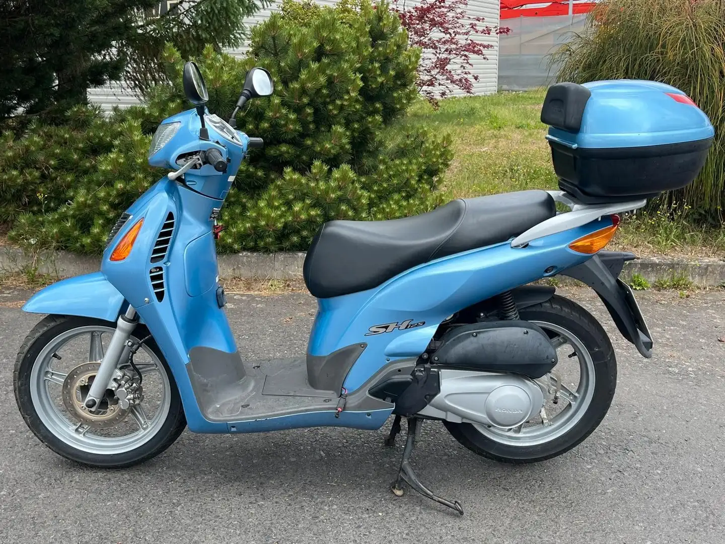 Honda SH 125 Bleu - 2