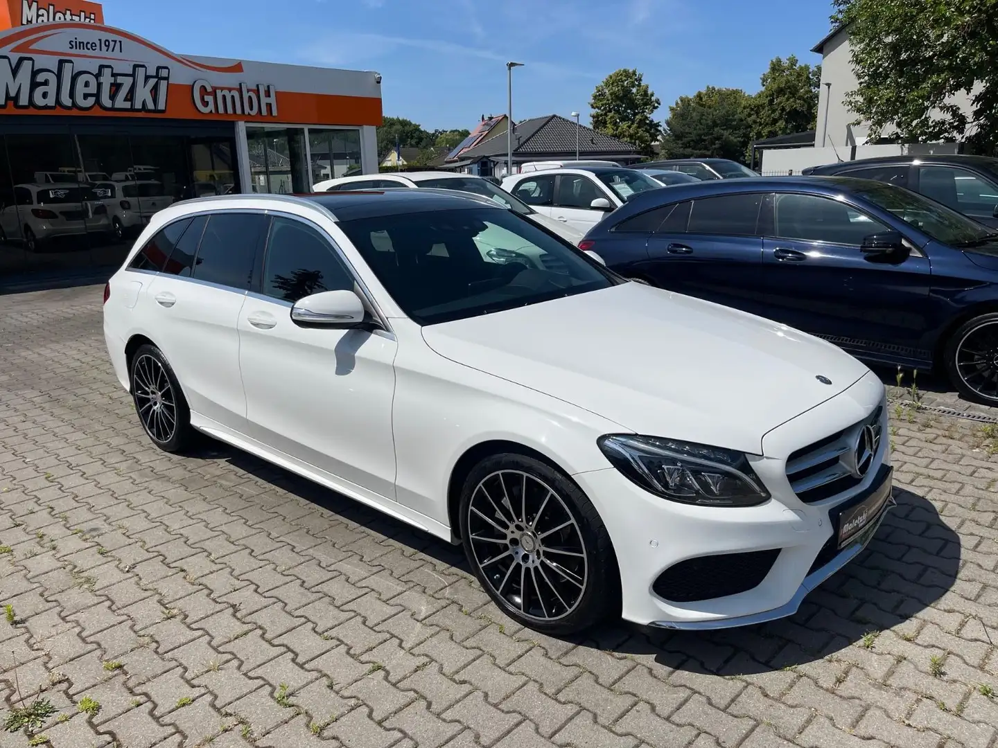 Mercedes-Benz C 250 d T AMG*HeadUp*Burmester*Memory*Panorama* Wit - 2