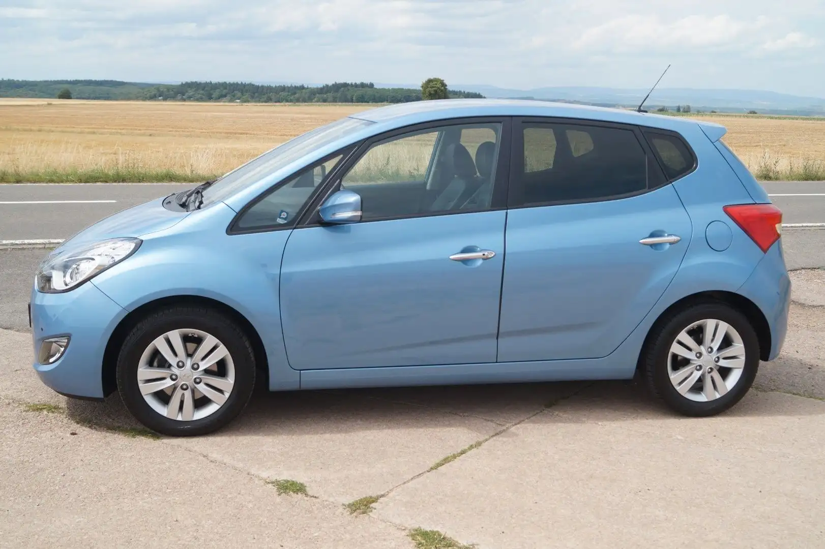 Hyundai iX20 Style +Automatik+Sitzh.+Vollleder+ Blau - 2