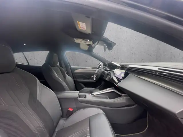 Peugeot 408 view 12
