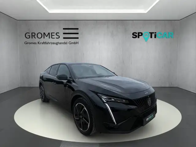 Peugeot 408 main image