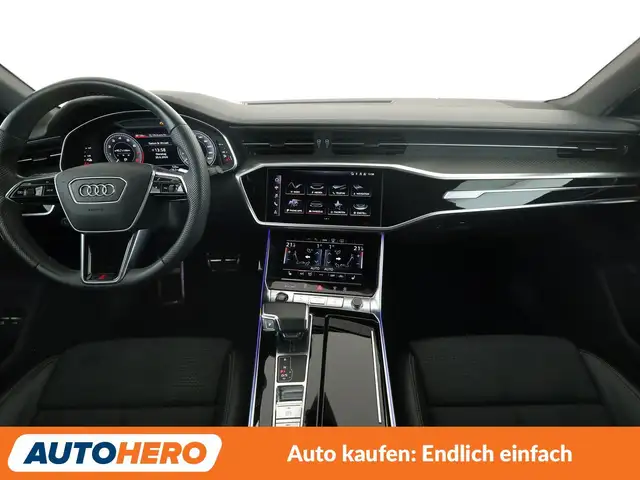 Audi A6 view 12