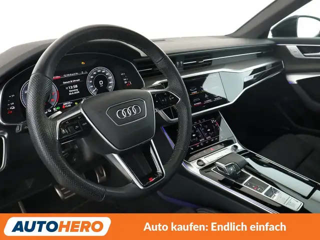 Audi A6 view 11