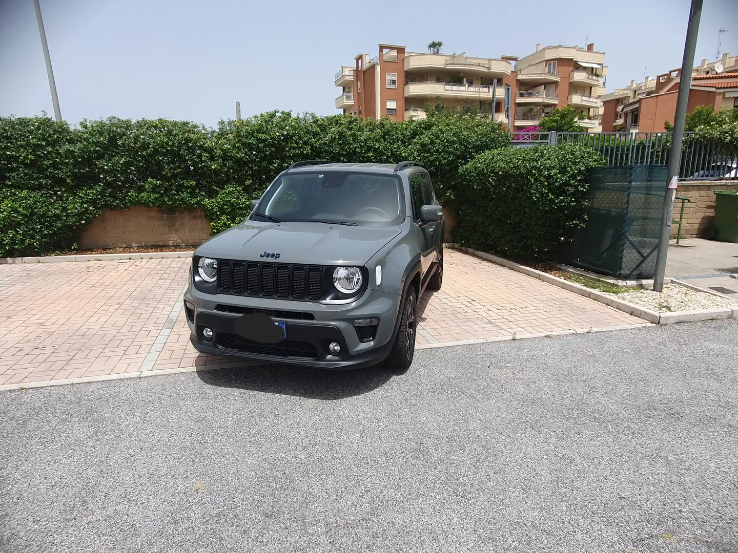 Jeep Renegade Renegade 1.3 t4 phev 4xe Black Line limited at6 Grigio - 2