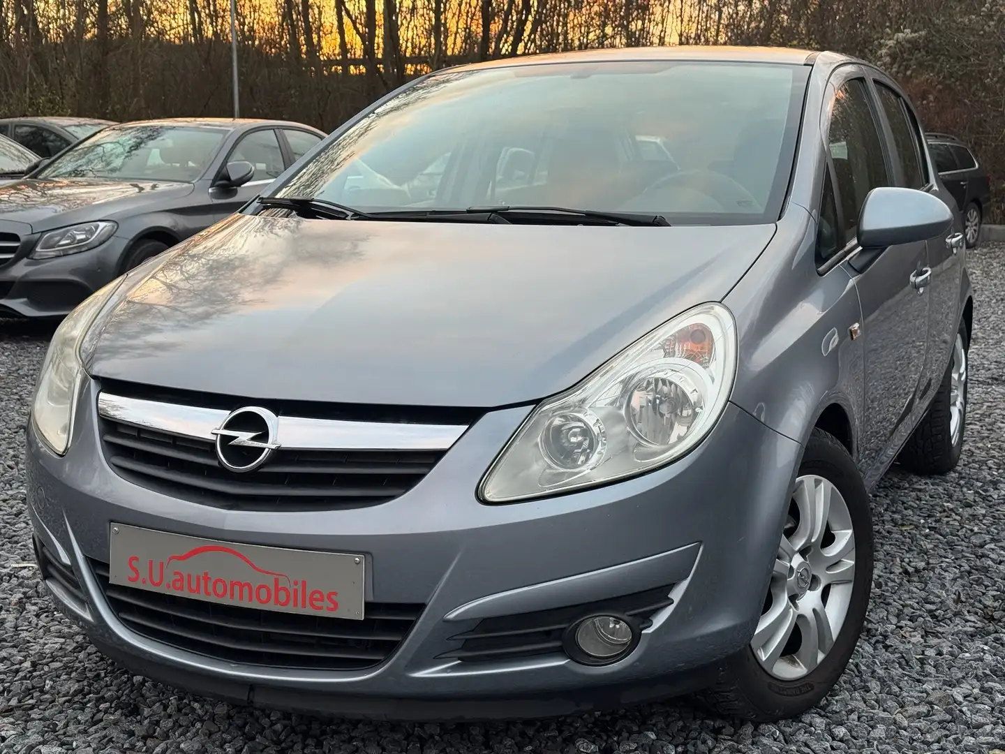 Opel Corsa 1.2i AUTOMATIQUE/61.000km/1eMain/Clim/Gar12M Grau - 1