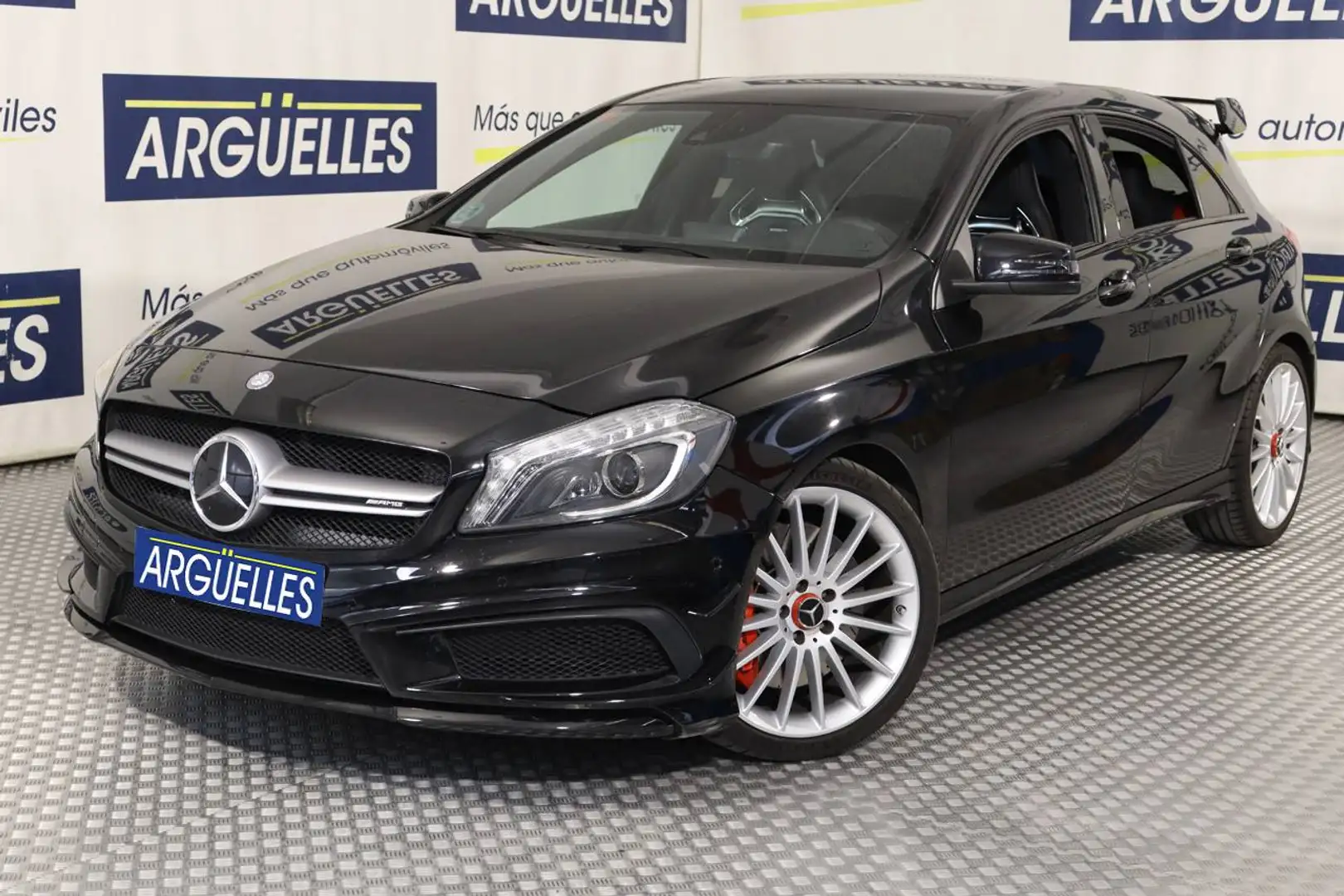 Mercedes-Benz A 45 AMG 4Matic 7G-DCT Negro - 1