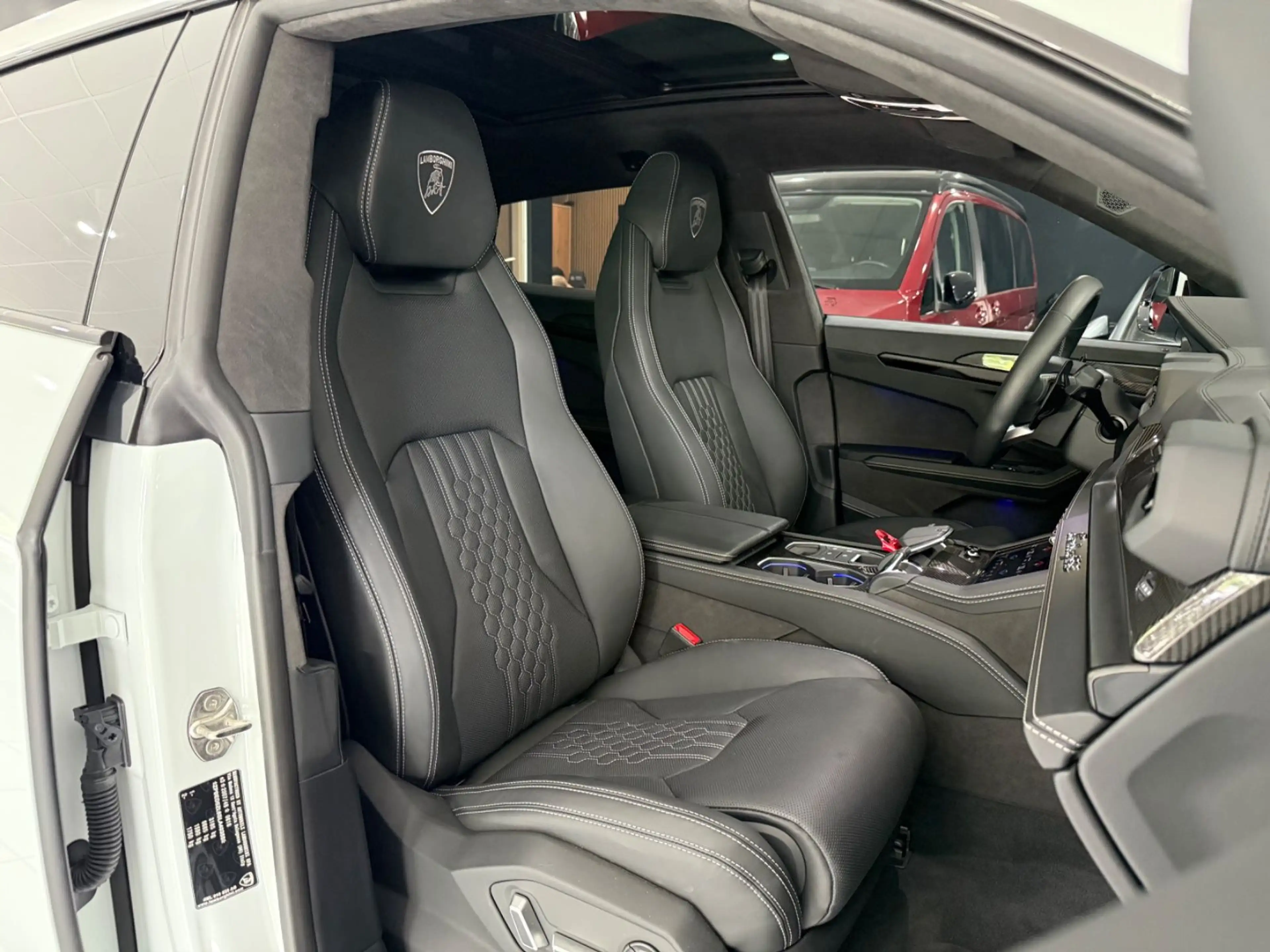 Lamborghini Urus SE *PANO*MASSAGE*360*B&O 3D*23"*CARBON* — photo 10