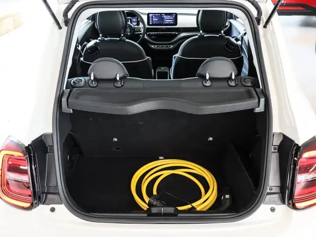 Fiat 500 view 11