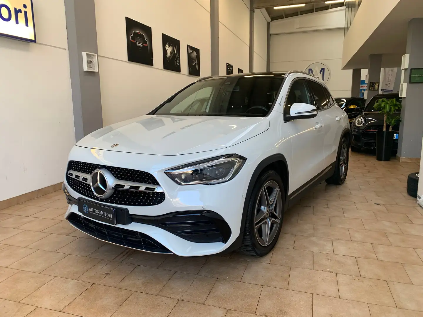 Mercedes-Benz GLA 200 GLA-H247 2020 d Premium 4matic auto Bianco - 1