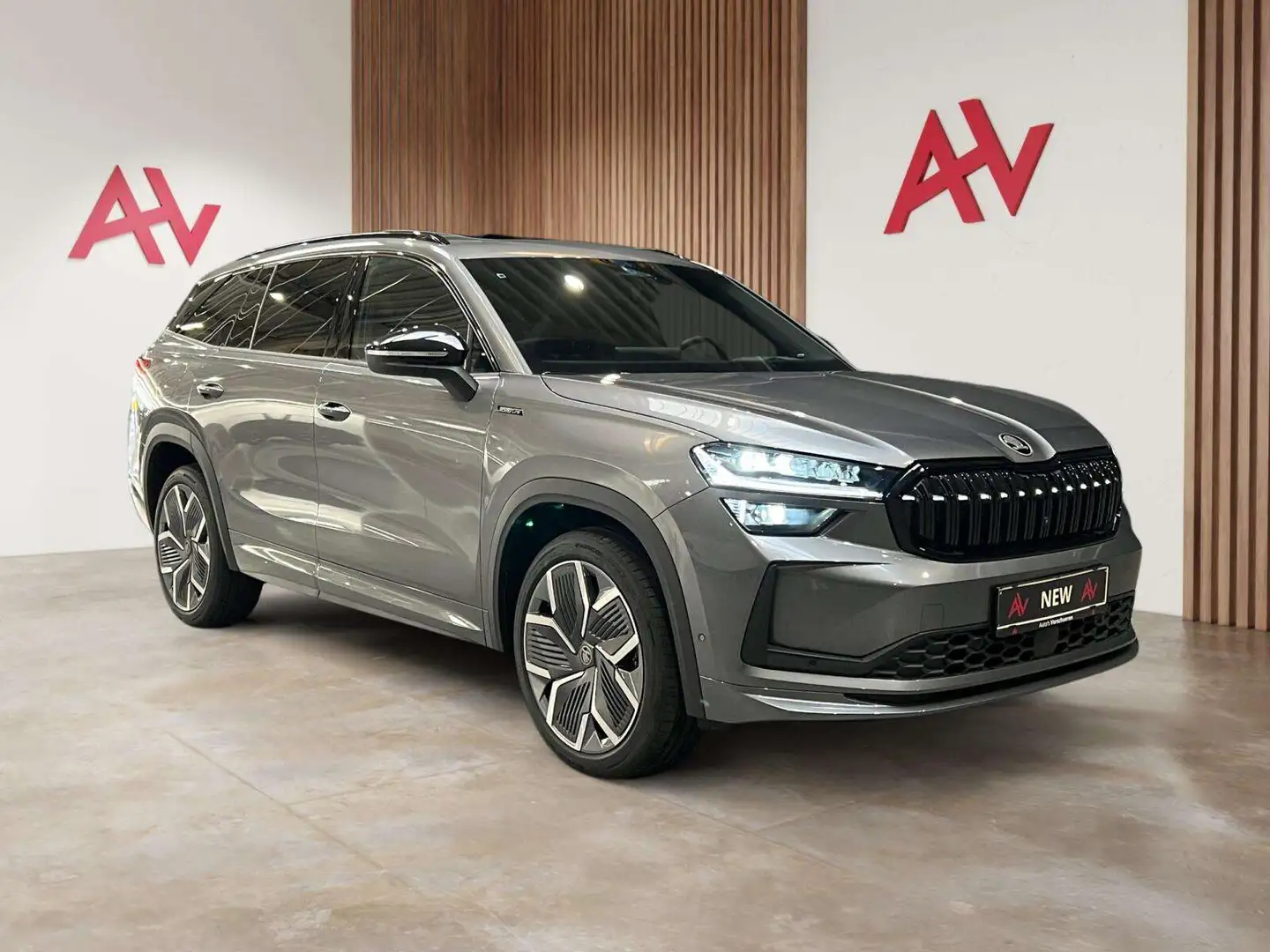 Skoda Kodiaq Sportline 1.5 TSI MHEV DSG7 7pl. ** Pano Cant... Grigio - 2
