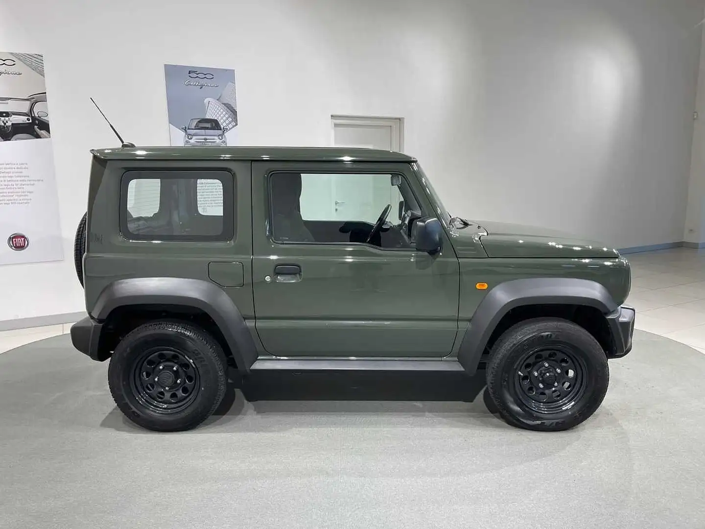 Suzuki Jimny 1.5 Allgrip Autocarro 2 posti Verde - 2
