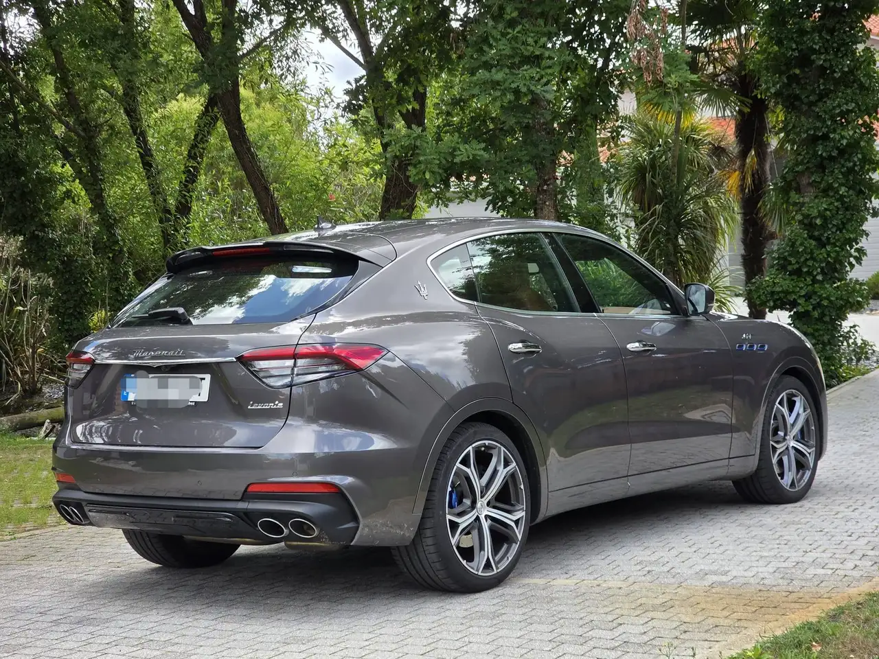 Maserati Levante 2022