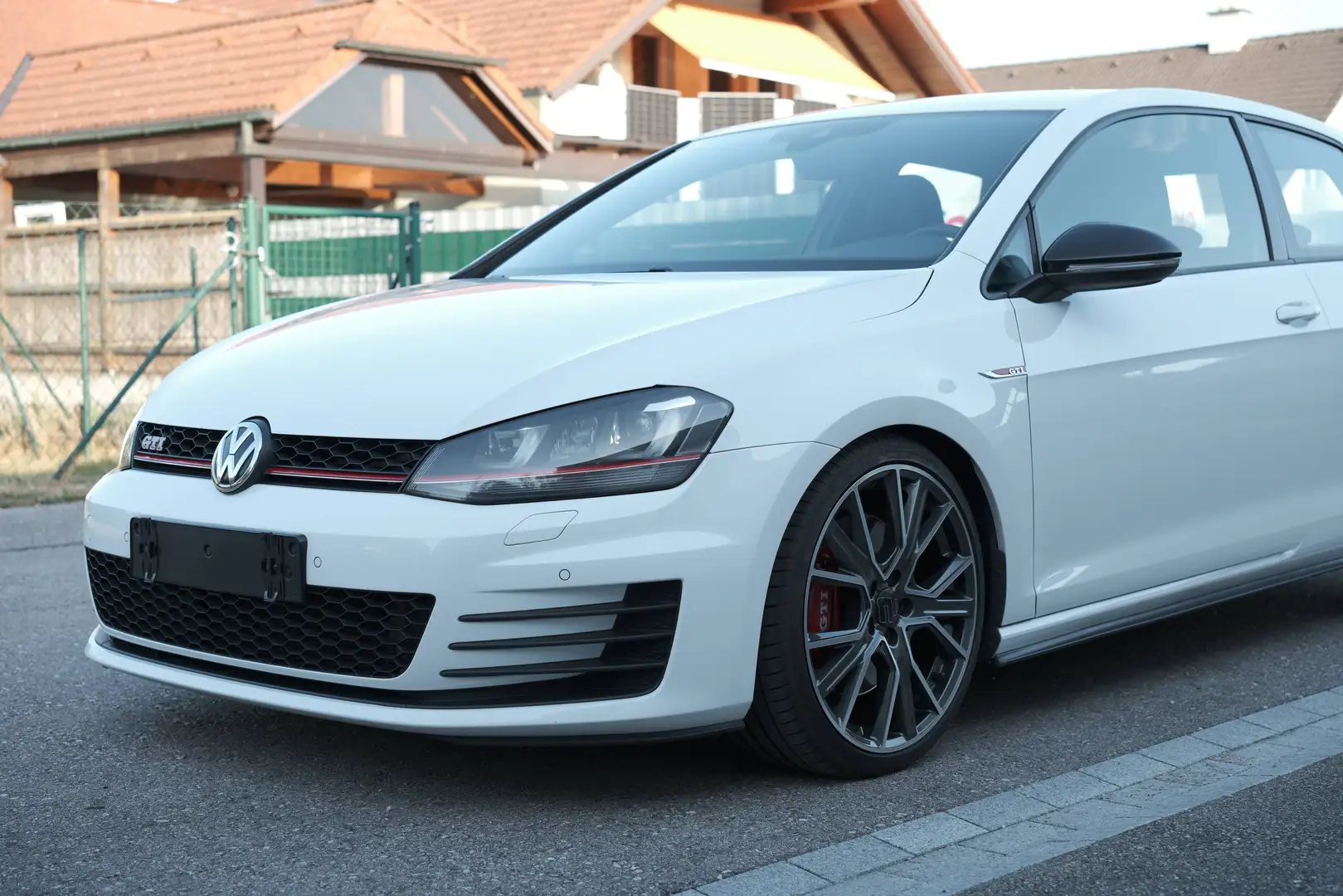 Volkswagen Golf GTI Performance Weiß - 2