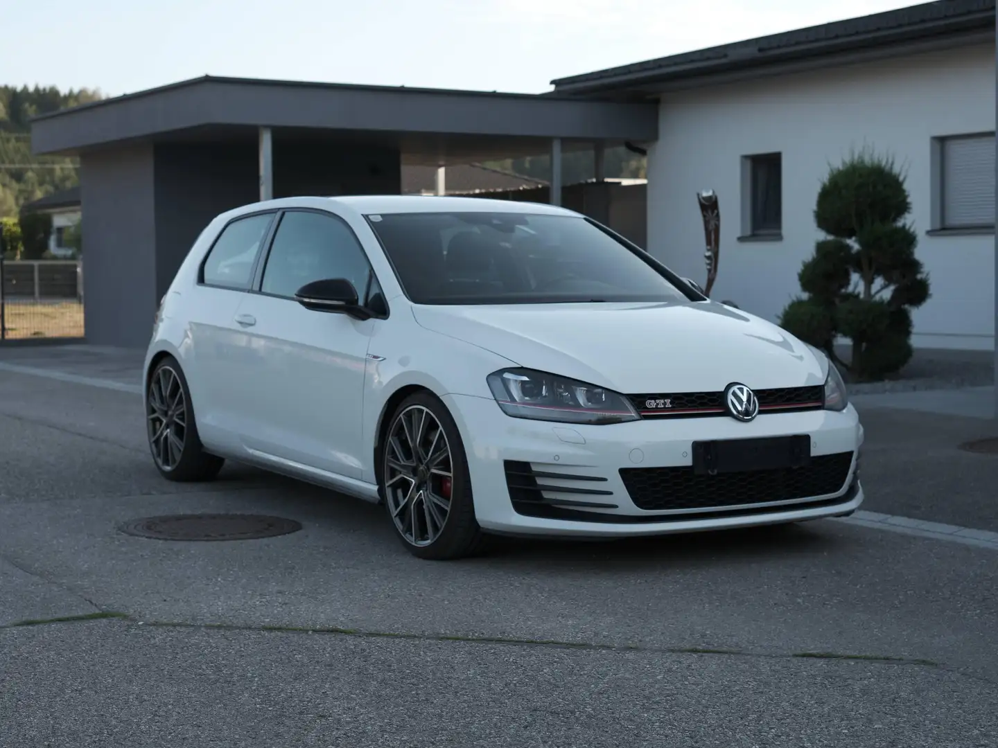 Volkswagen Golf GTI Performance Weiß - 1
