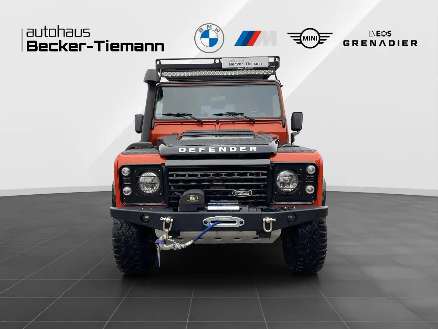 Land Rover Defender 110 Adventure Winde Standheizung Arancione - 2