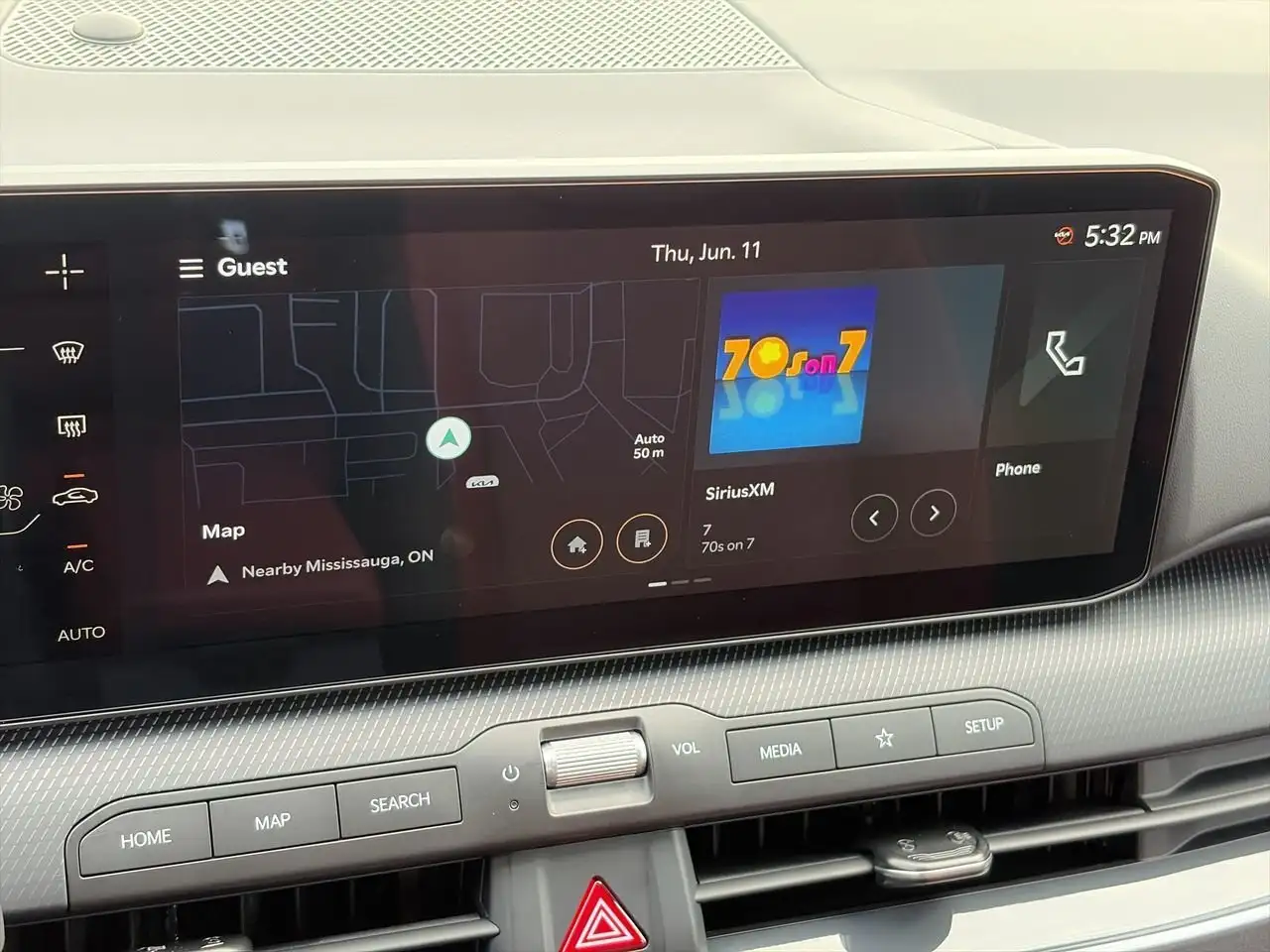 Kia K4 снимка Kia K4