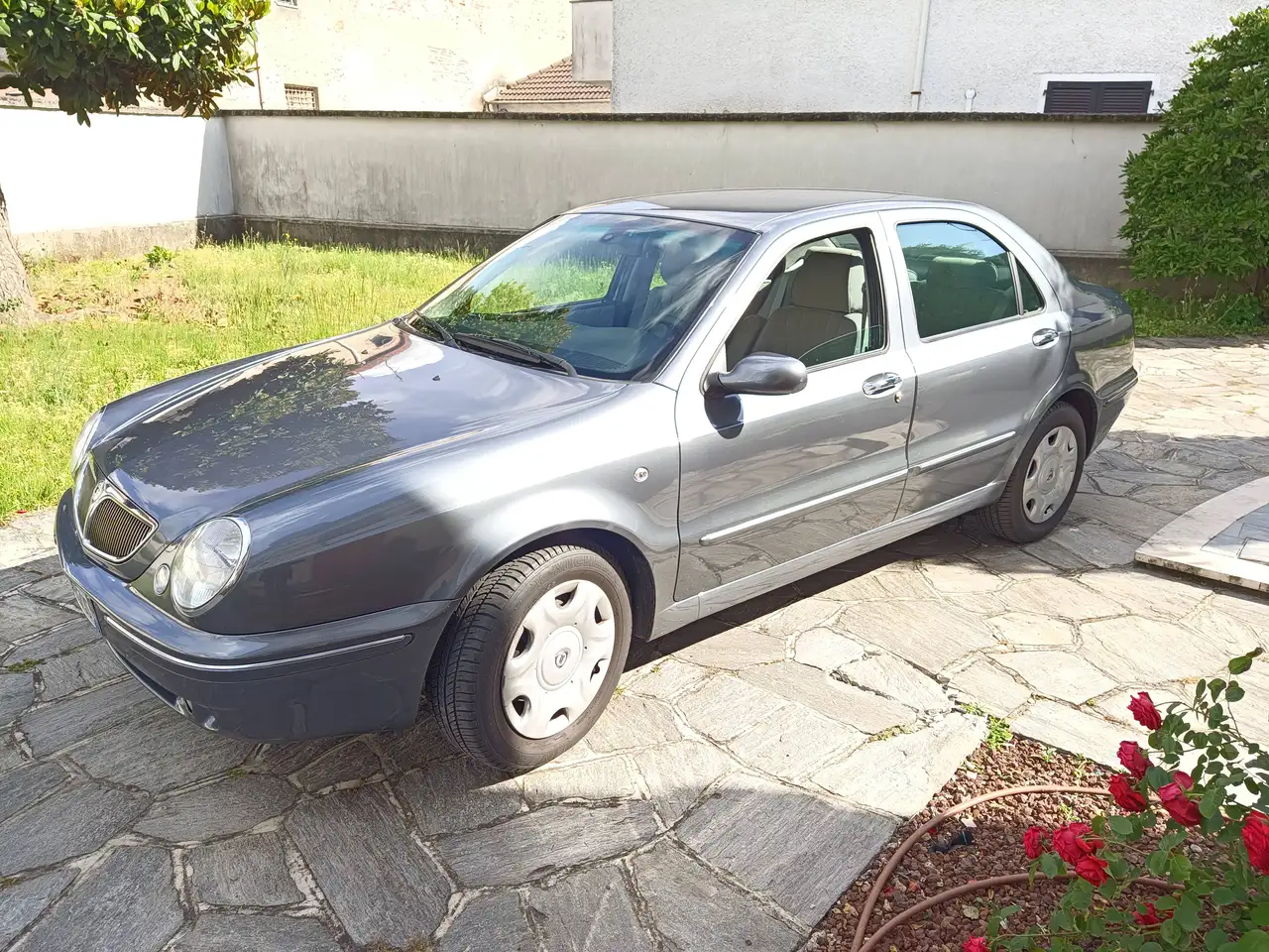 Lancia Lybra 1.8 LX, foto 2