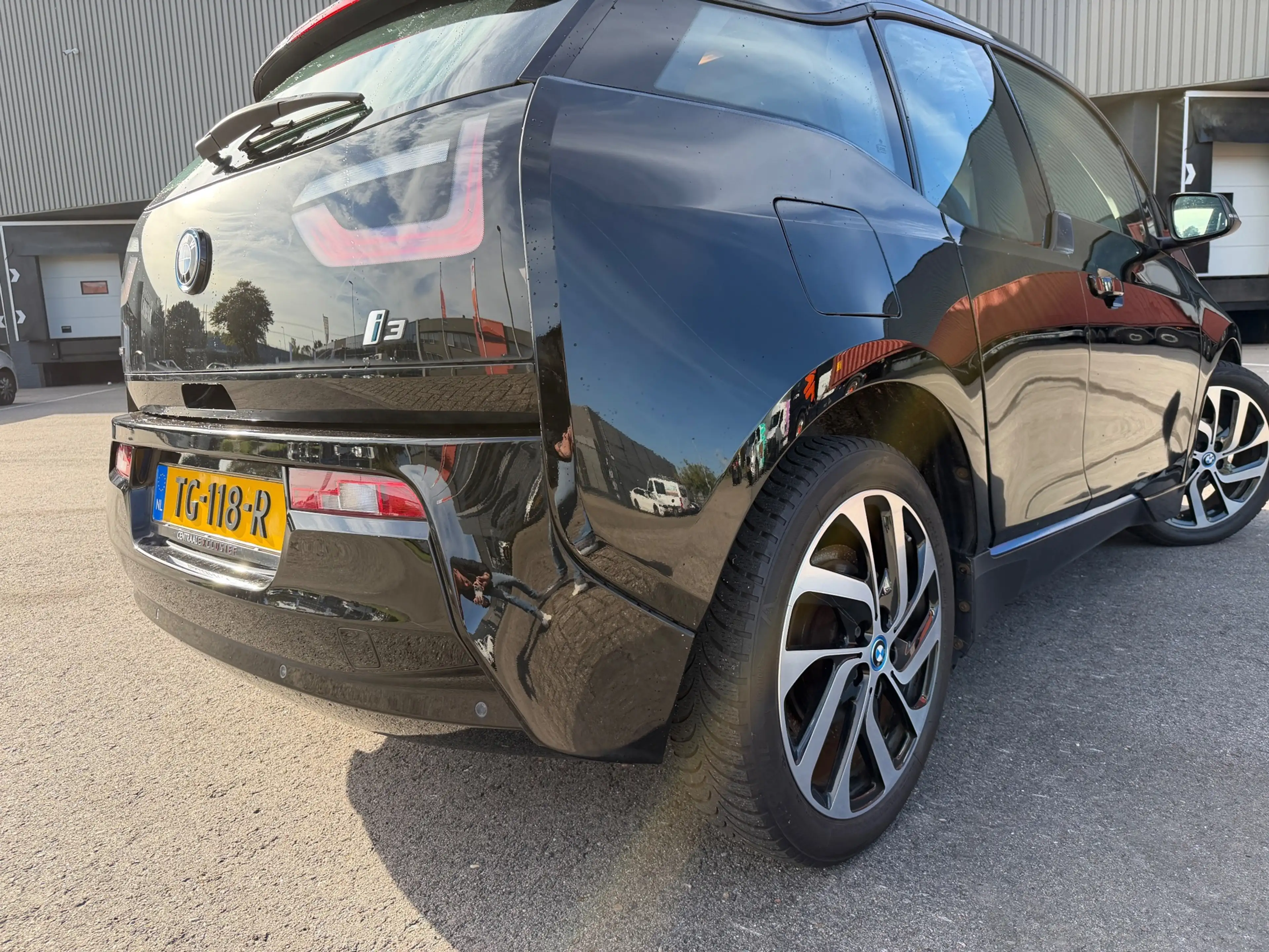 BMW i3 Basis 22 kWh CRUISE/CLIMA/NAVI/LMV/PDC — photo 10