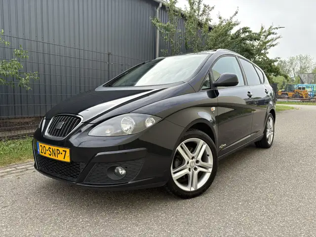 SEAT Altea XL 1.2 TSI Ecomotive Businessline COPA / NAVI / SCHUI