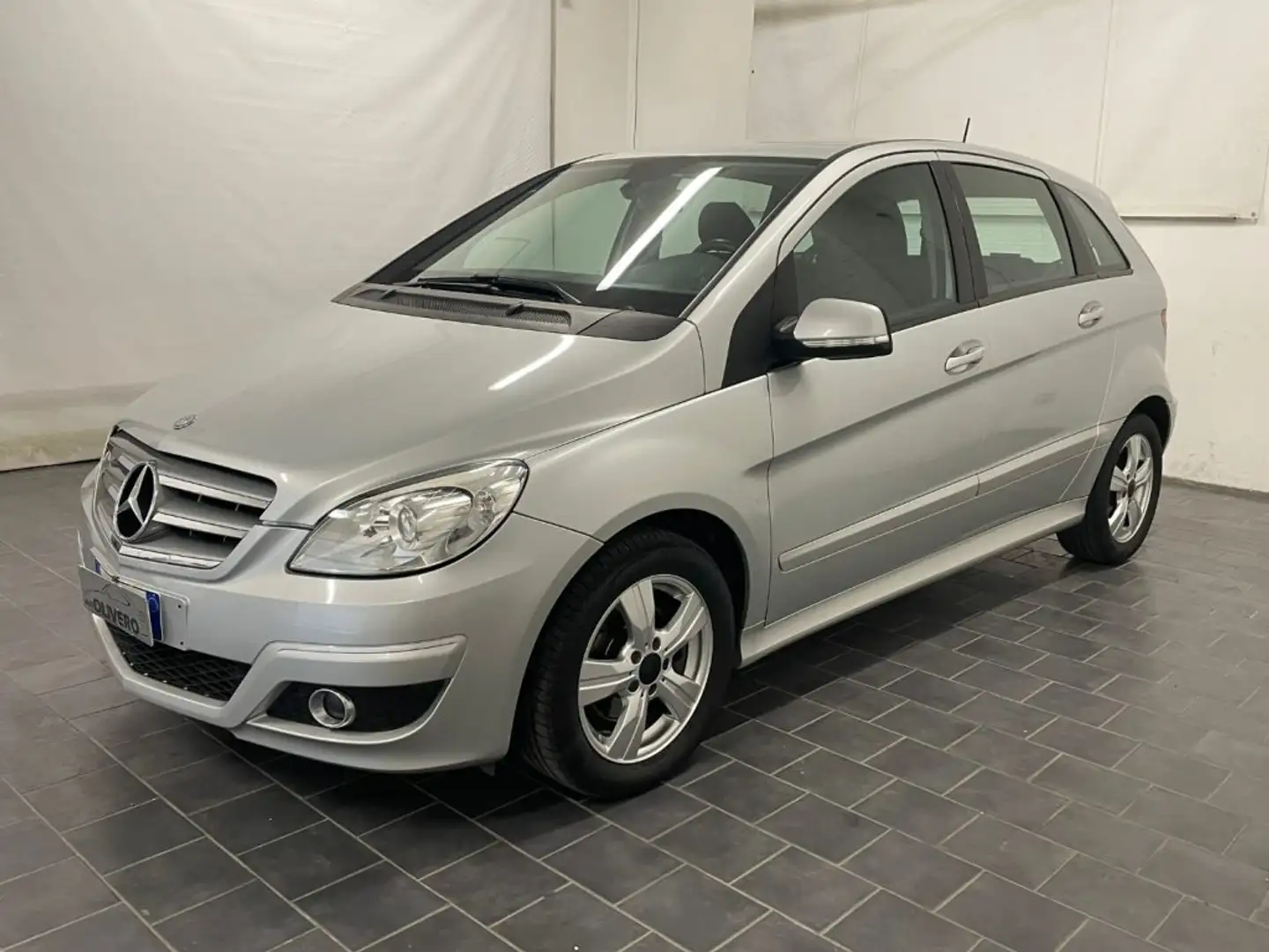 Mercedes-Benz B 180 CDI Executive 109cv-NAVI-UNIPRO Grigio - 2