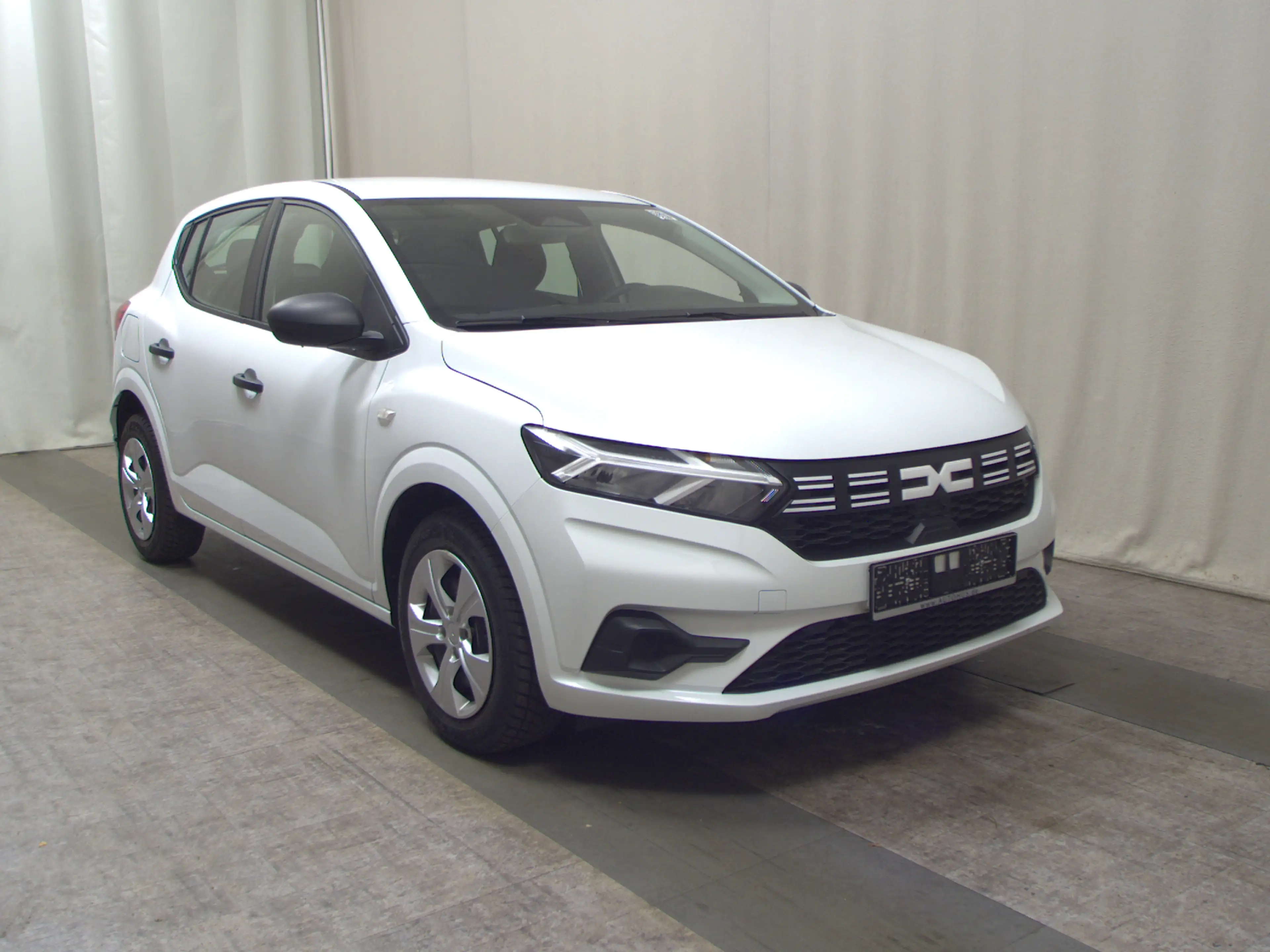 Dacia Sandero 0.9 Tce KLIMA LED RADIO TEMPO MFL — photo 3
