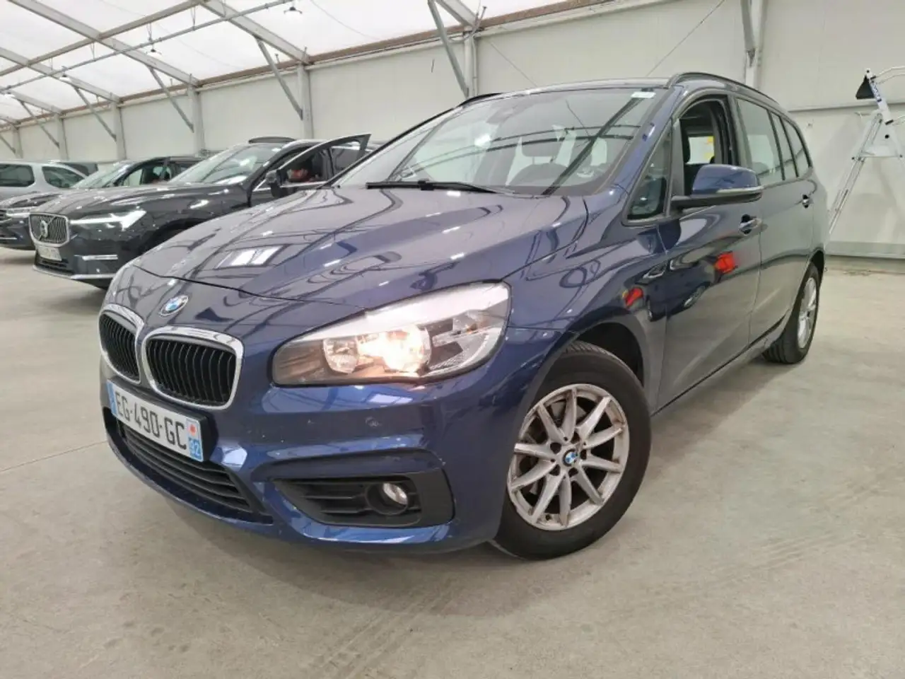 BMW 216