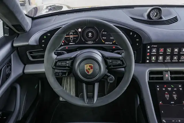 Porsche Taycan view 15