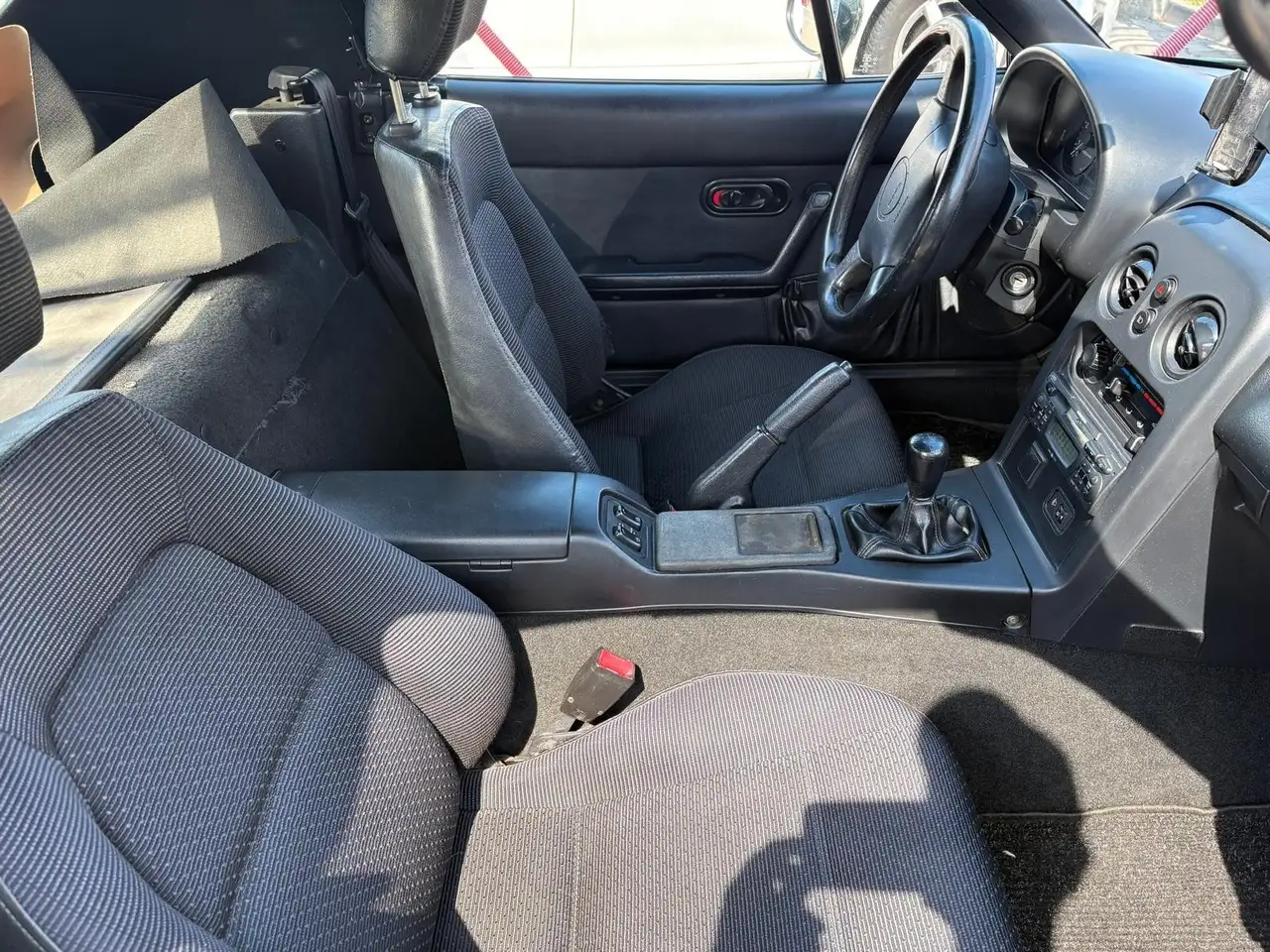 Mazda MX-5 16V, foto 11