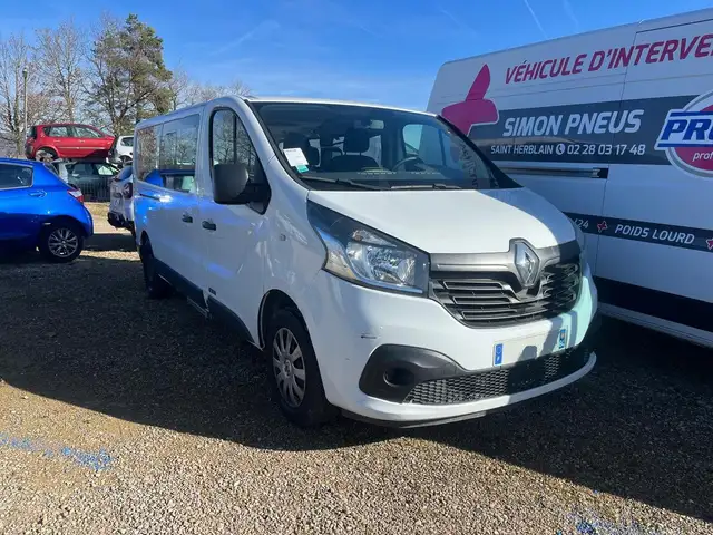 Renault Trafic Trafic III 1.6 DCi 125 Zen VP 9 Places / DX706