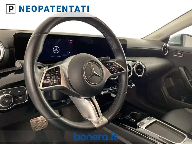 Mercedes-Benz CLA view 12