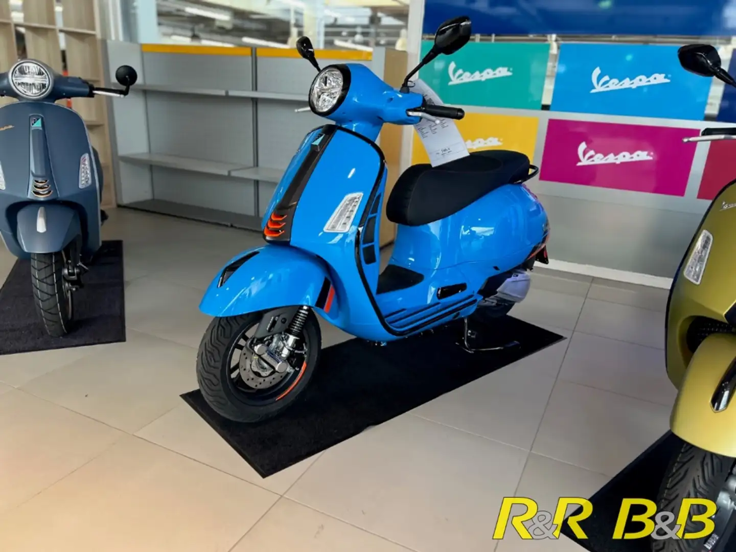 Vespa GTS 310 SuperSport E5+ AT KEYLESS+FSE+BT+ABS+LED+GARANTIE Blau - 1