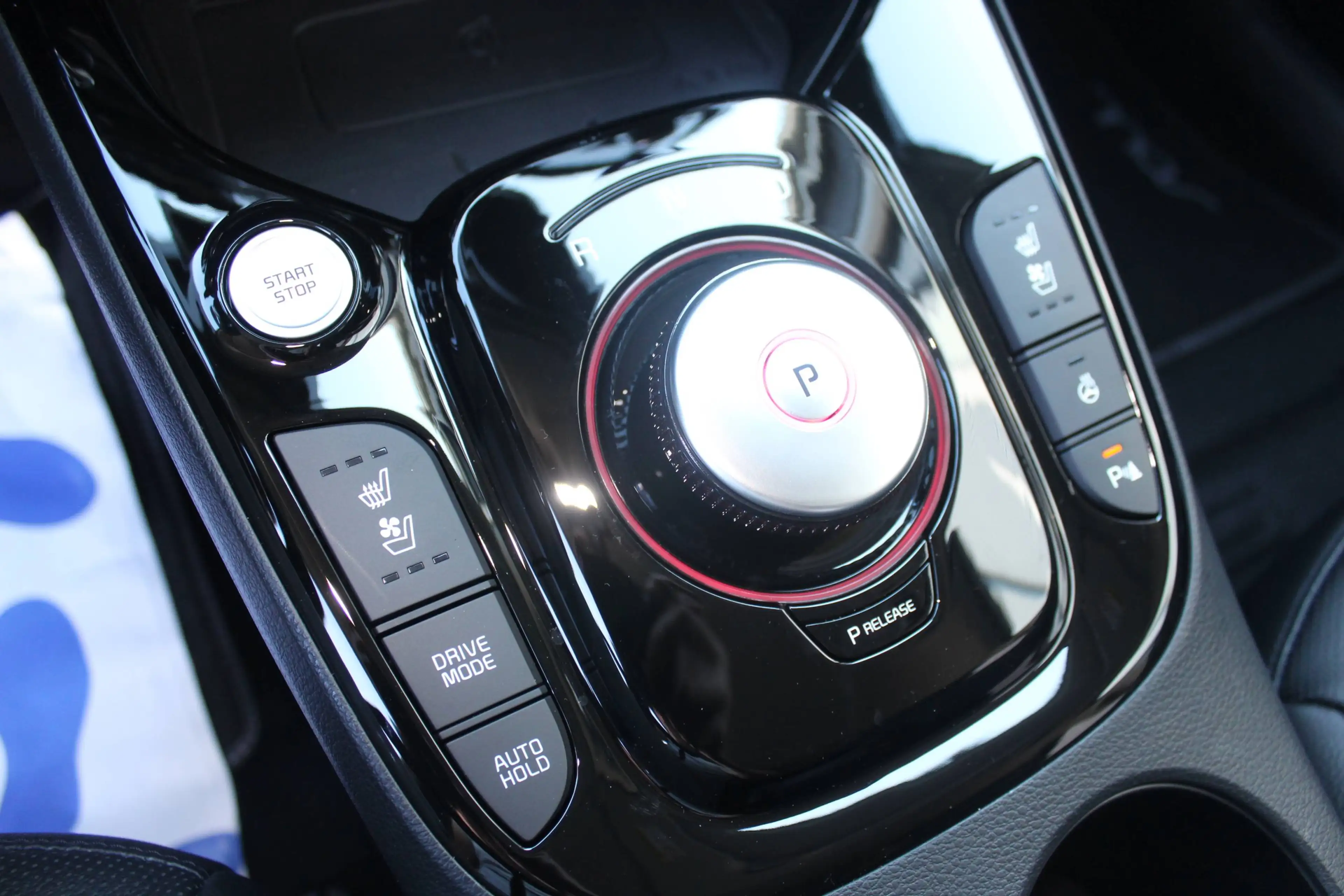 Kia Soul E-SOUL 204 SPIRIT 3PH EL.SITZ|HARMAN|KAMERA|NAVI|1 — photo 8