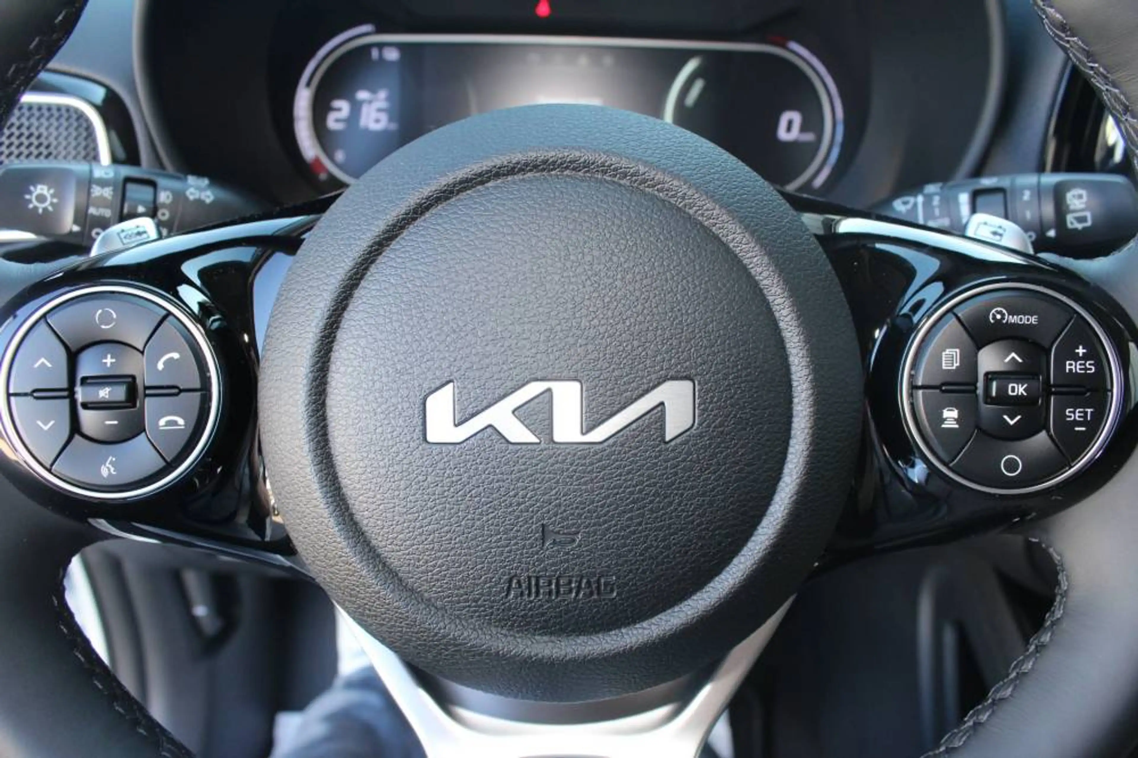 Kia Soul E-SOUL 204 SPIRIT 3PH EL.SITZ|HARMAN|KAMERA|NAVI|1 — photo 9