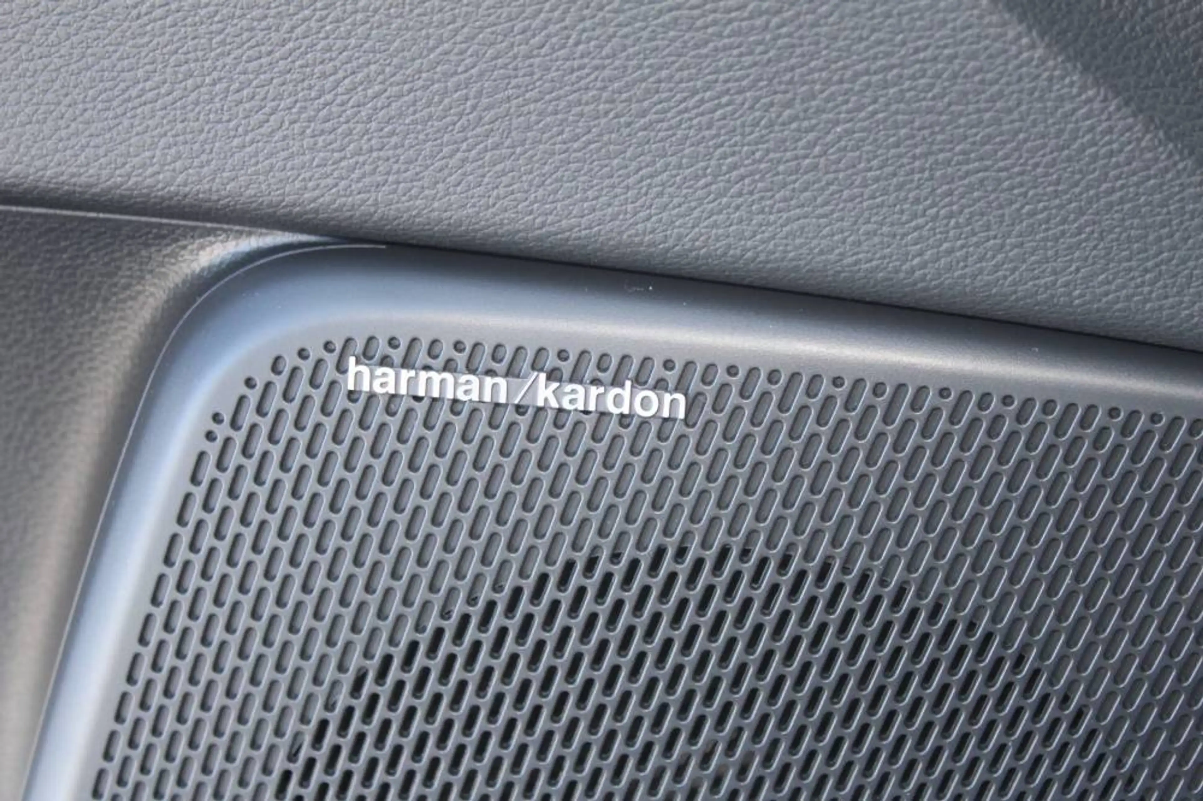 Kia Soul E-SOUL 204 SPIRIT 3PH EL.SITZ|HARMAN|KAMERA|NAVI|1 — photo 11