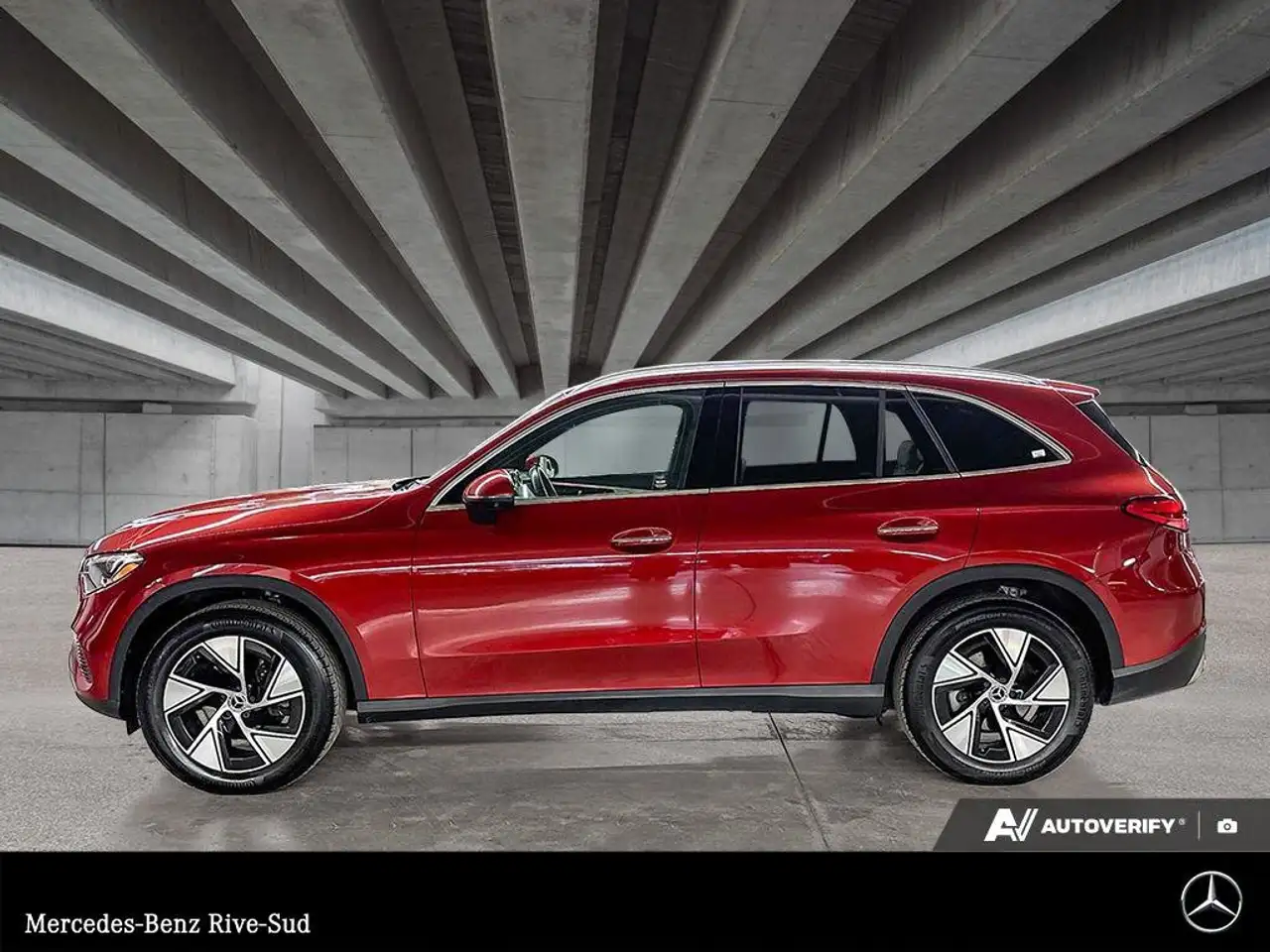Mercedes-Benz GLC снимка Mercedes-Benz GLC