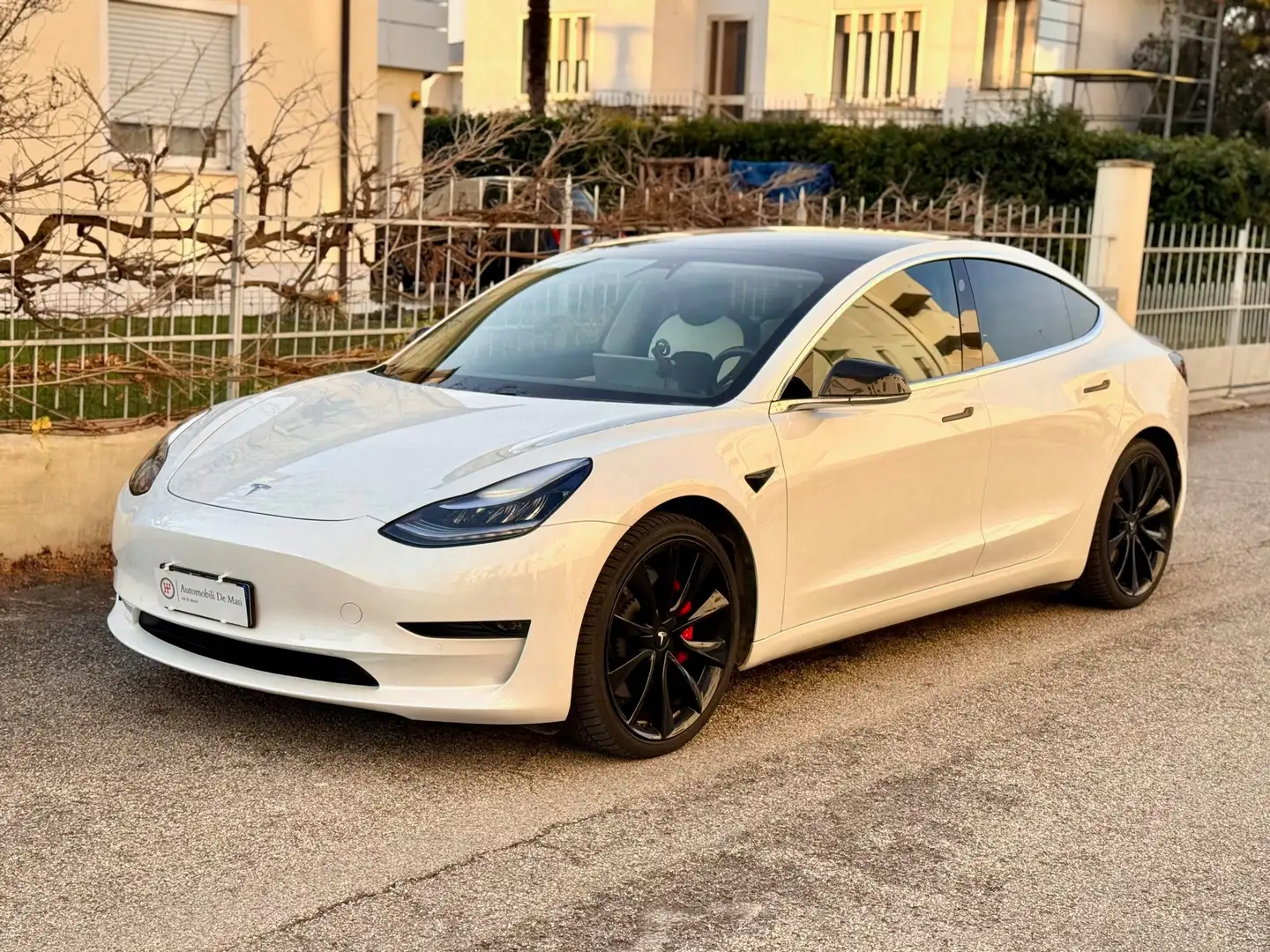 Tesla Model 3 Performance Dual Motor awd 2 ANNI GARANZIA Weiß - 1