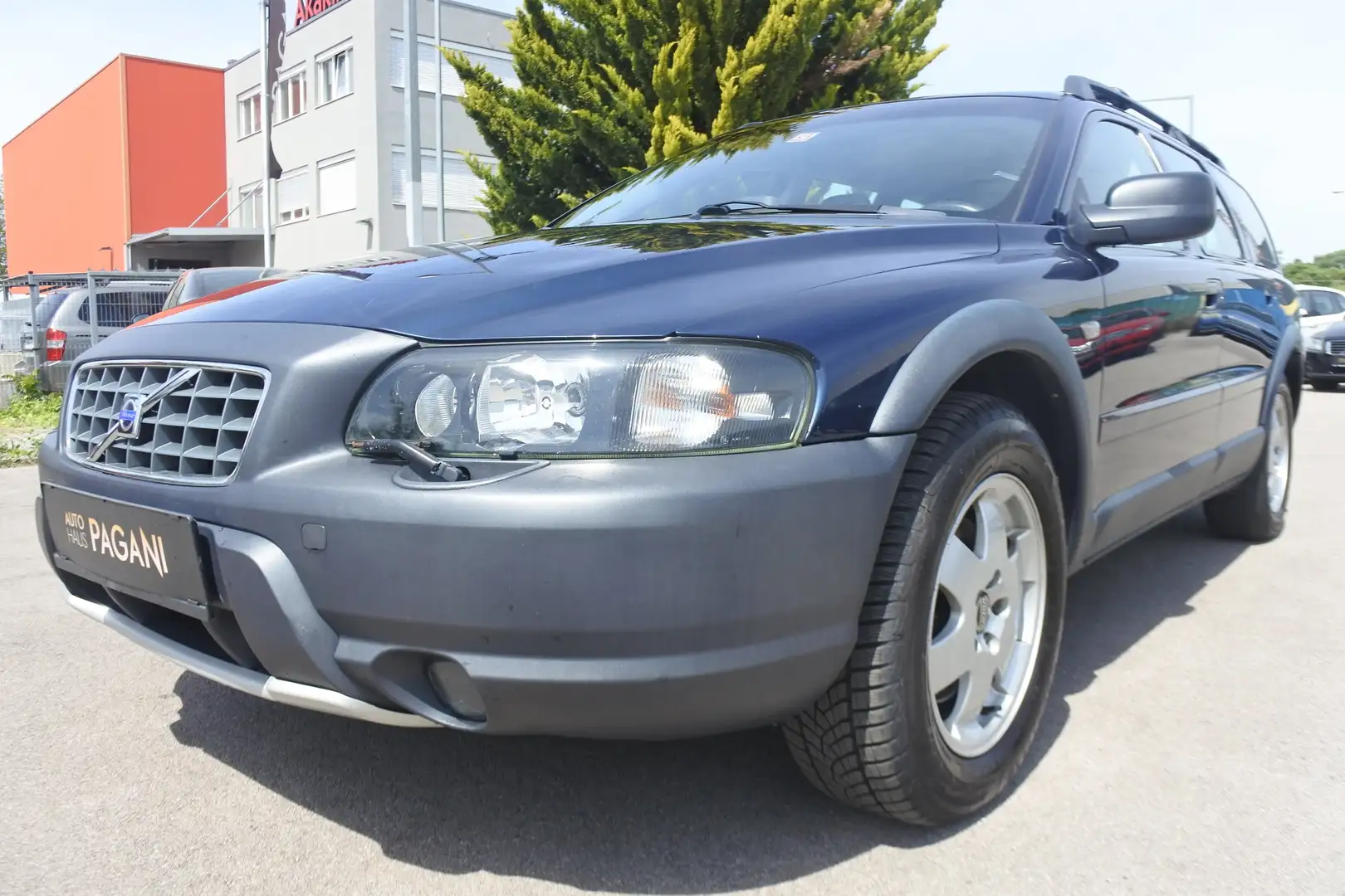 Volvo XC70 XC70 2,5T Summum AWD Aut. Geartronic Summum Blau - 1