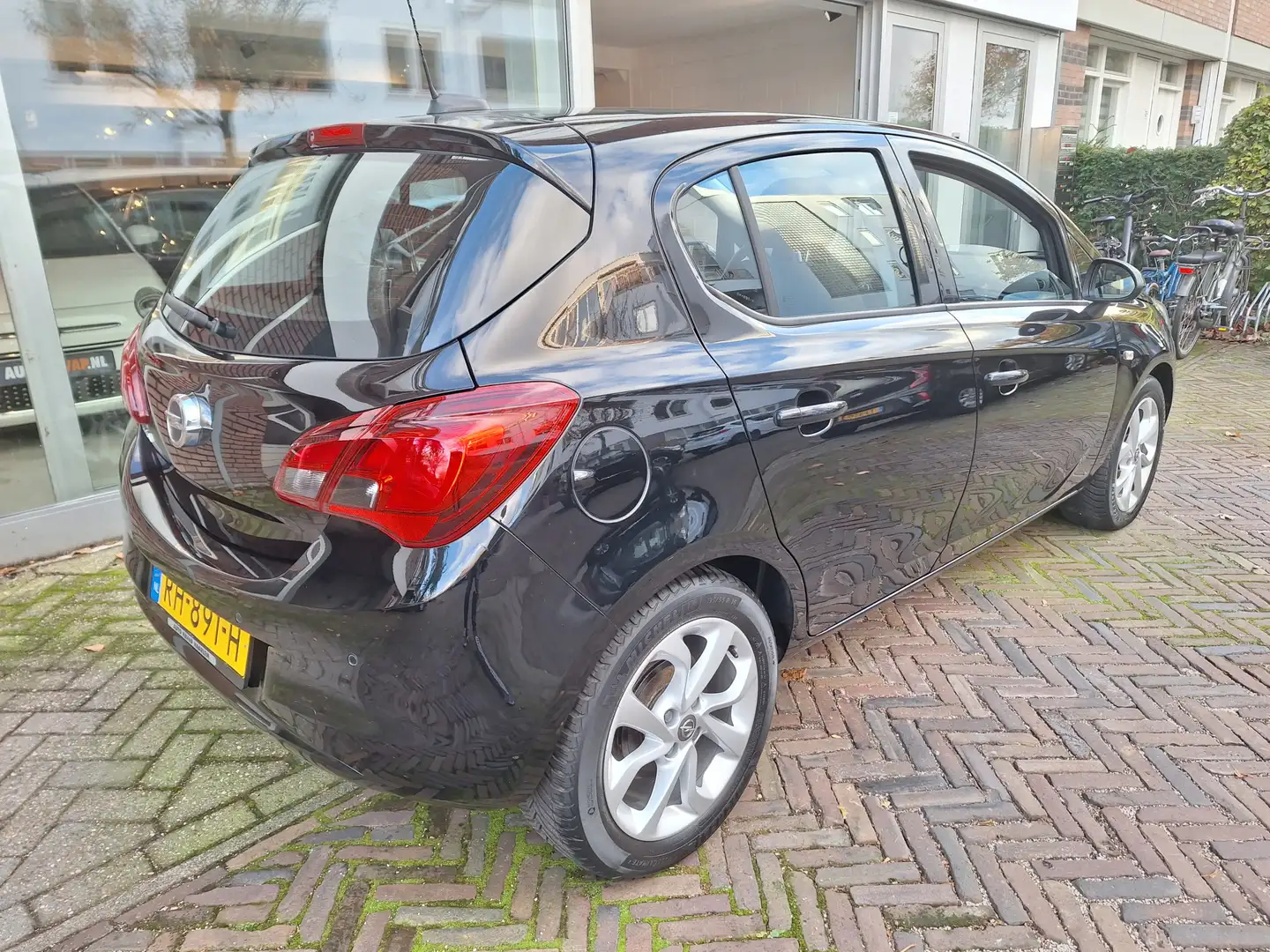Opel Corsa 1.4 Online Edition 5Drs /Navi/Apple/Android/1e Eig Zwart - 2