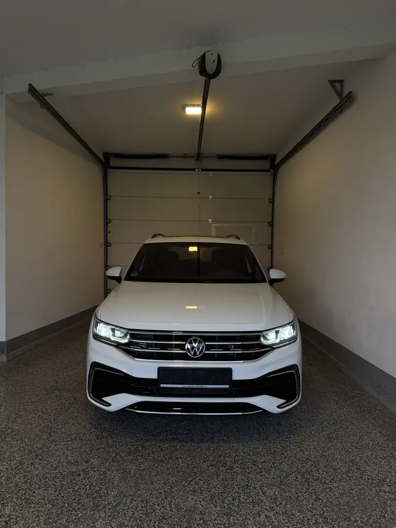 Volkswagen Tiguan 2.0 TDI SCR 4MOTION DSG R-Line - 1